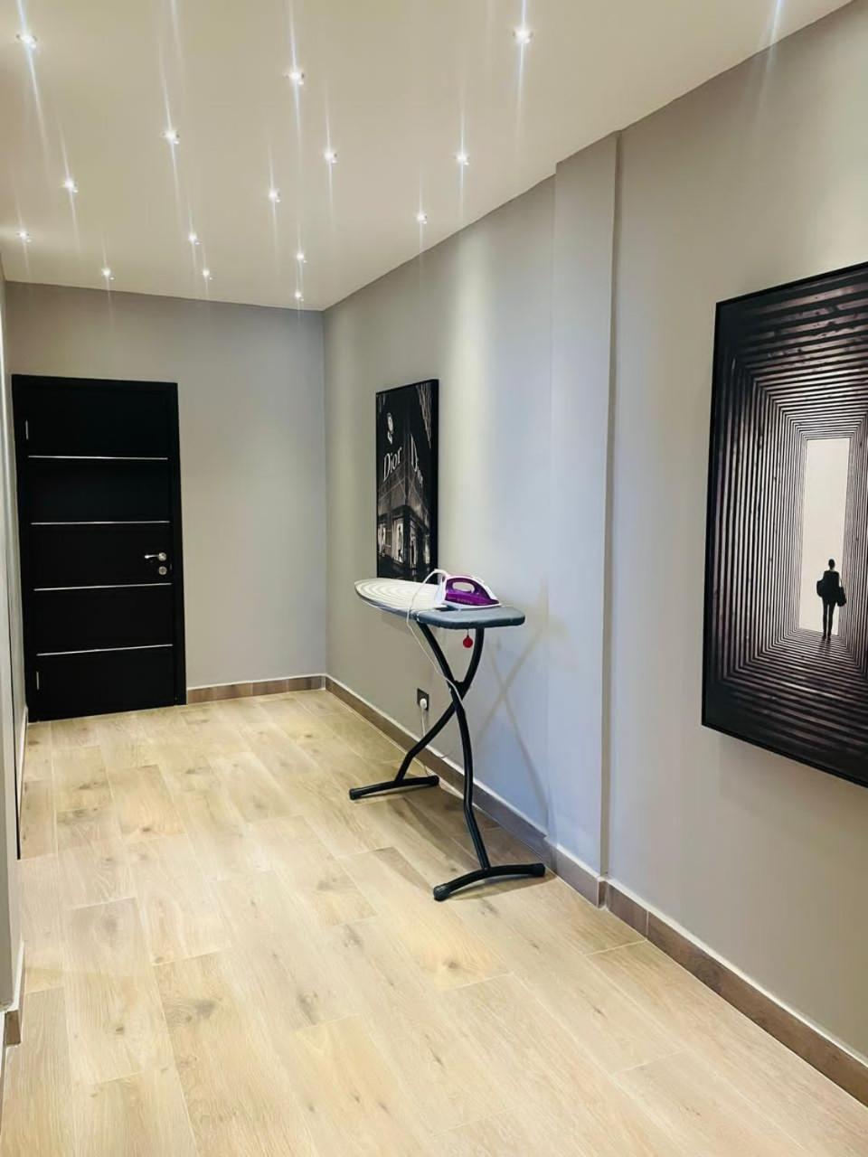 Deserene apartment