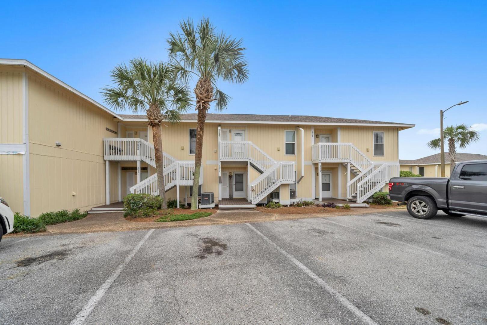 Hotel Summer Lovin!!! Sandpiper Cove 2029!!!