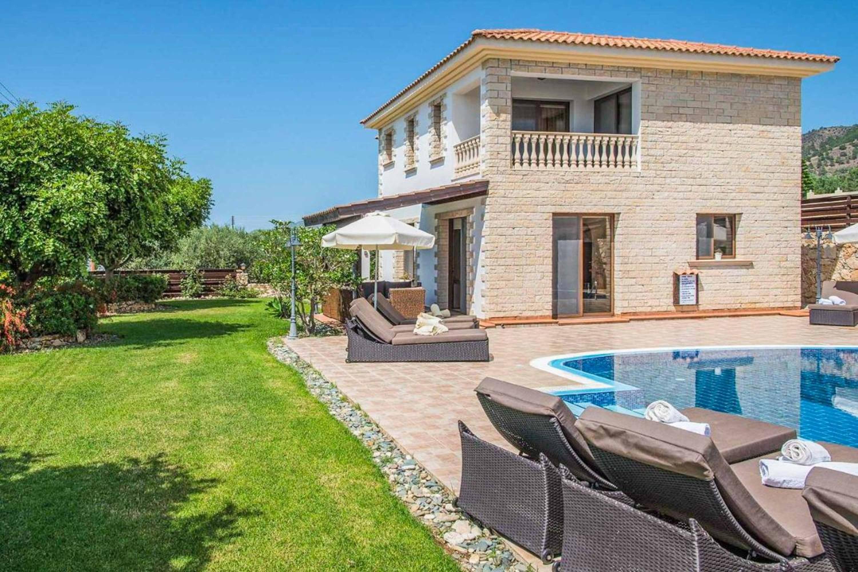 Villa Nikos Argaka