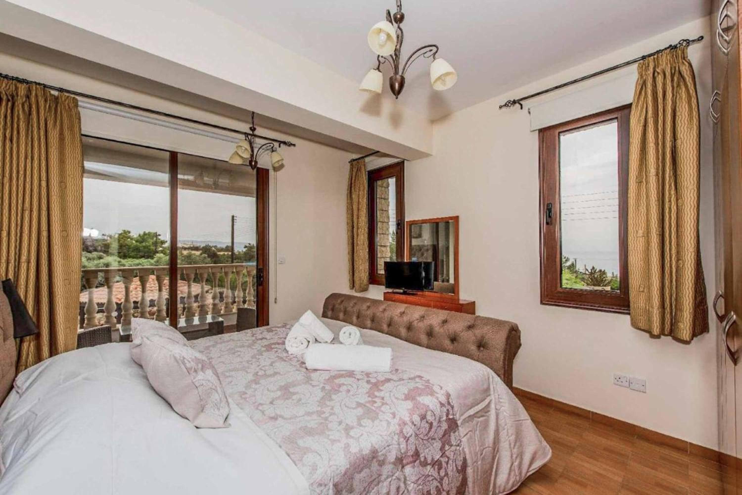 Villa Nikos Argaka