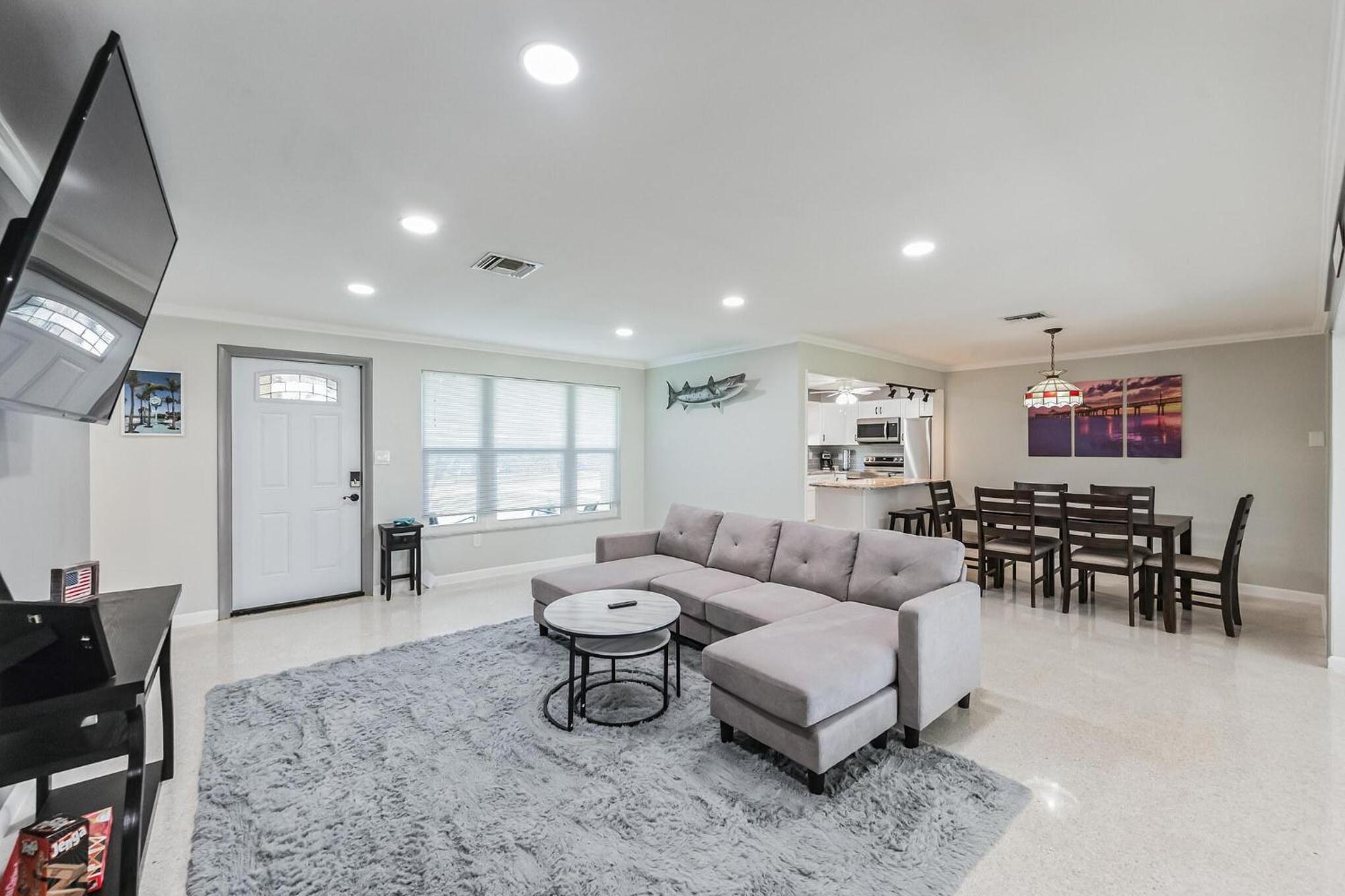 Fort Myers Vacations - Riverside Retreat: Deck Bar, FirePit, Boat Parking - Property Image 32