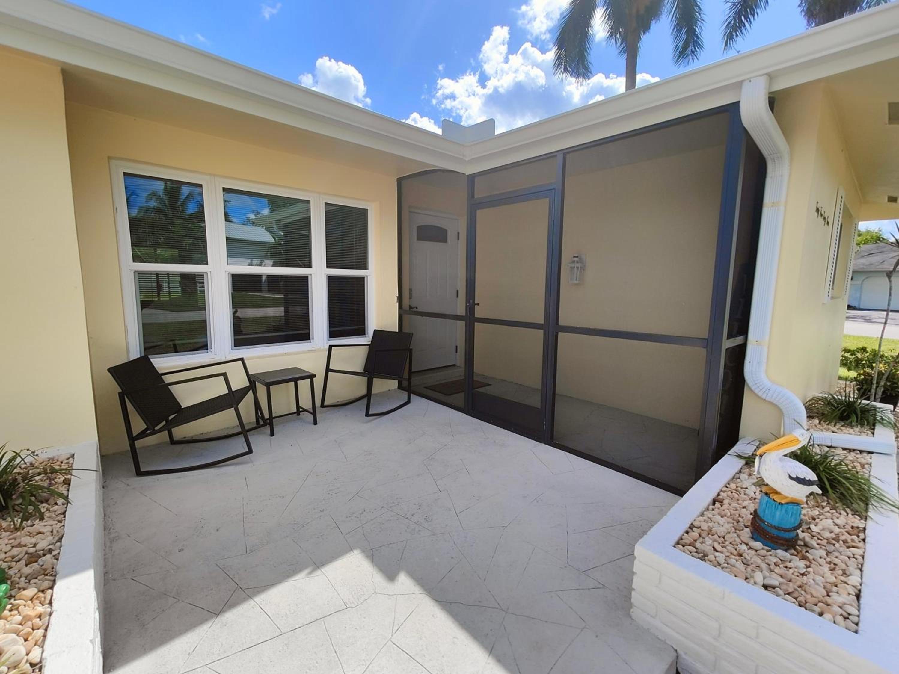 Fort Myers Vacations - Riverside Retreat: Deck Bar, FirePit, Boat Parking - Property Image 11