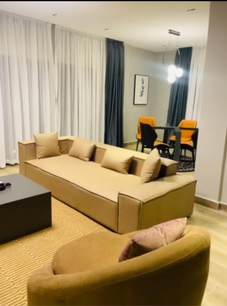 Deserene apartment