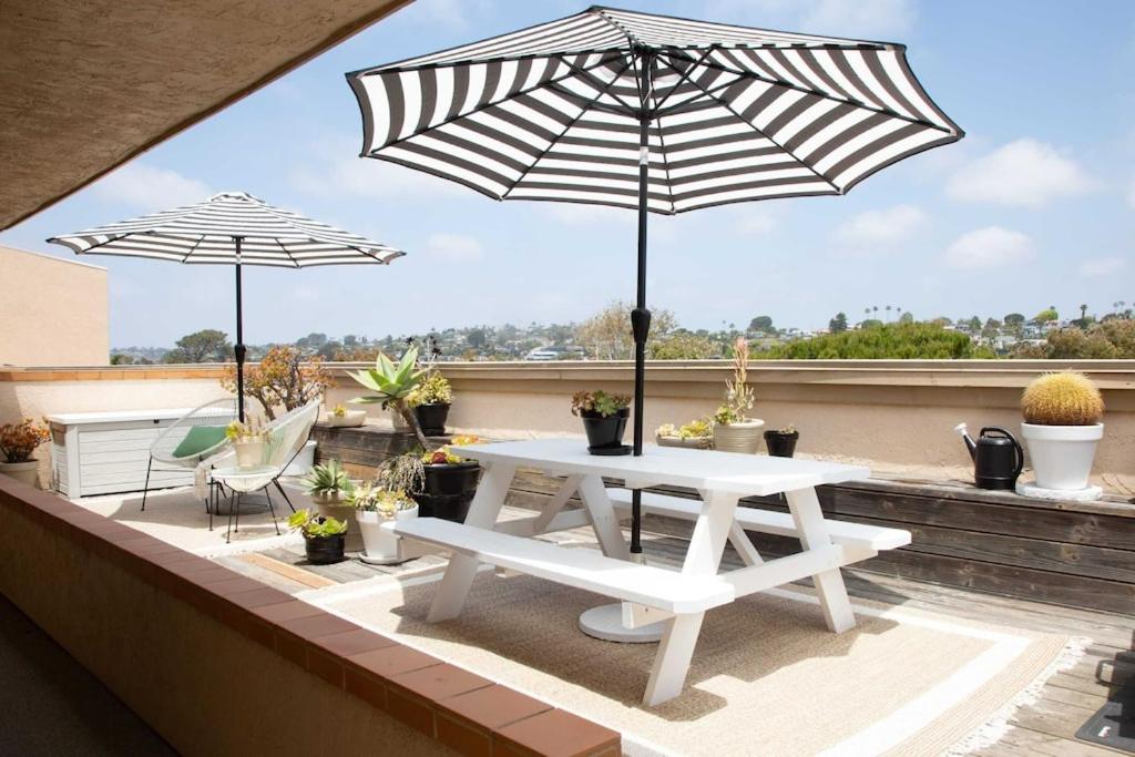 Hotel Boho Solana Beach Stunner