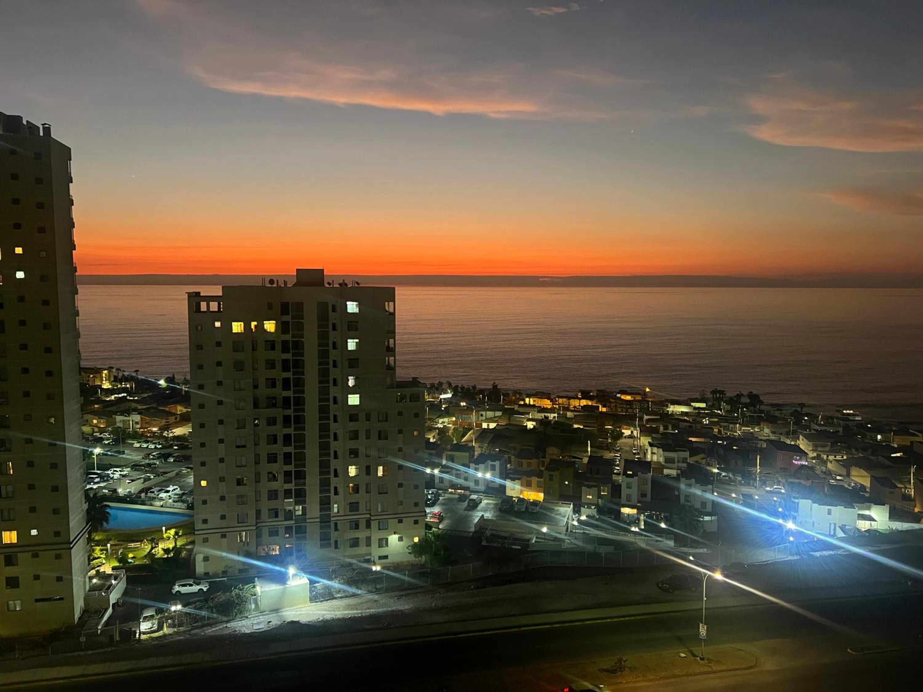 Hotel Cómodo departamento sector sur Iquique - Image 1