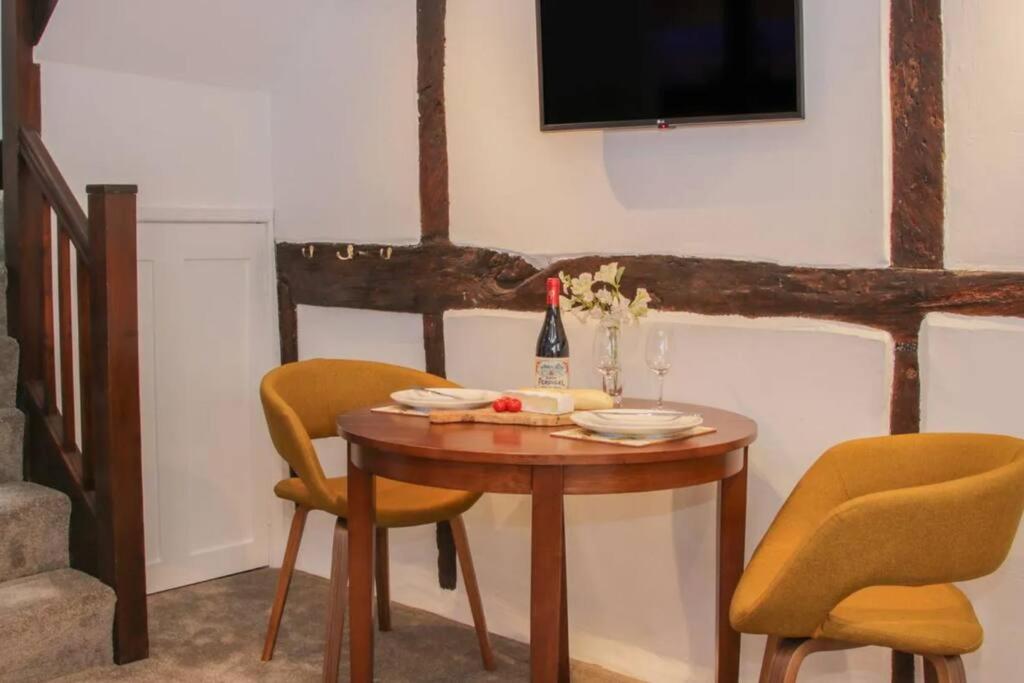 Hideaway Cottage