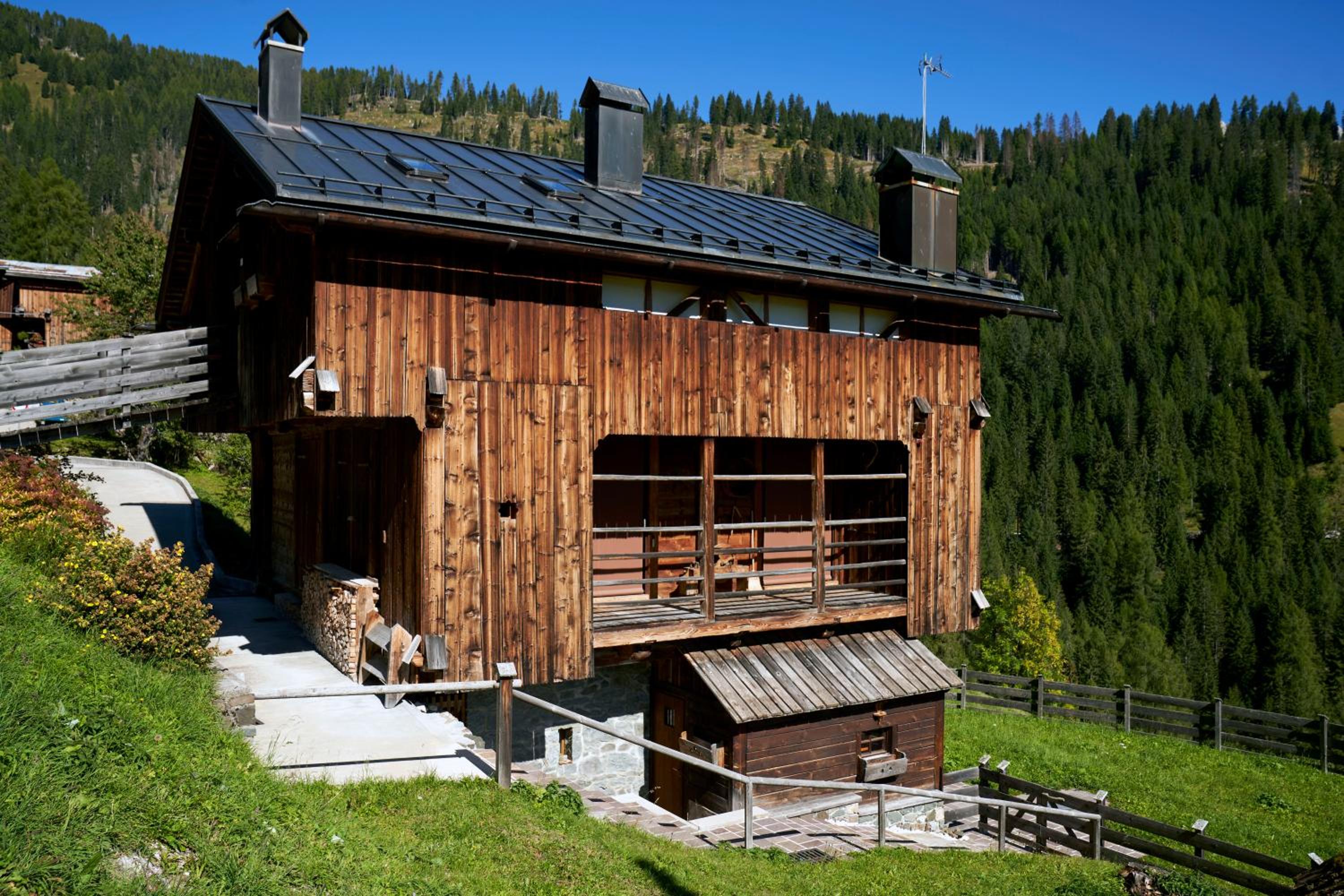 Beautiful barn with garden and stunning view view 4
