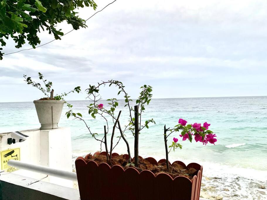 Samantha's Cove Priv Beach House