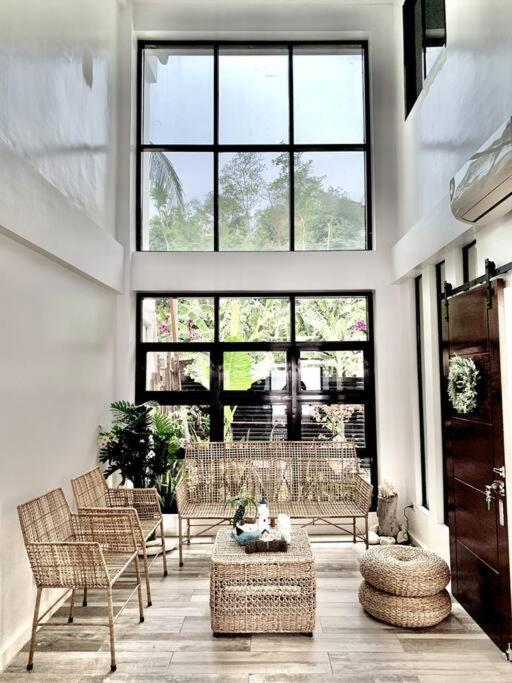 Samantha's Cove Priv Beach House