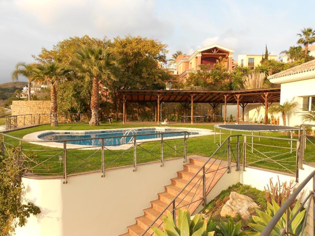 Villa Crystal