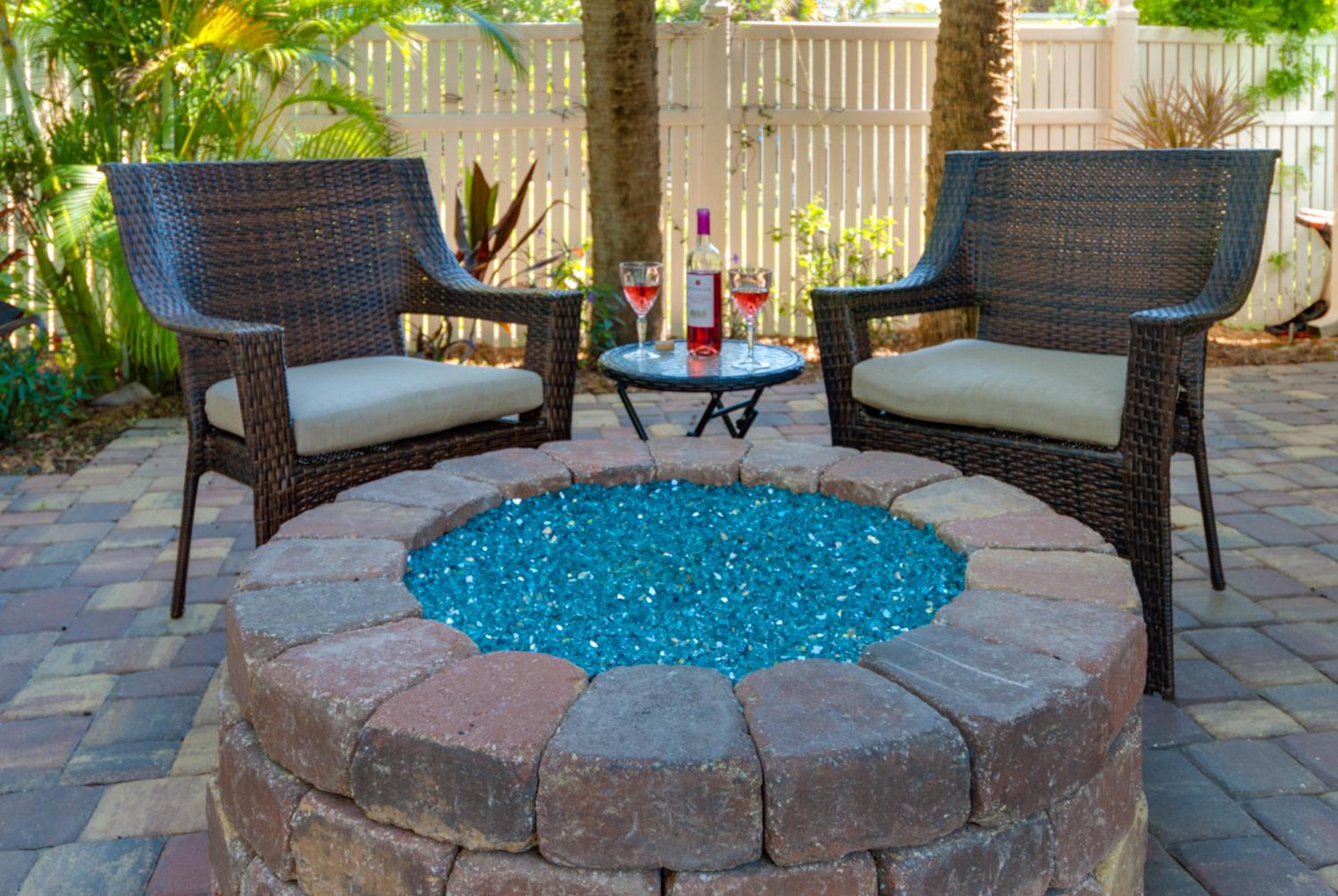 SeaGlass Inn