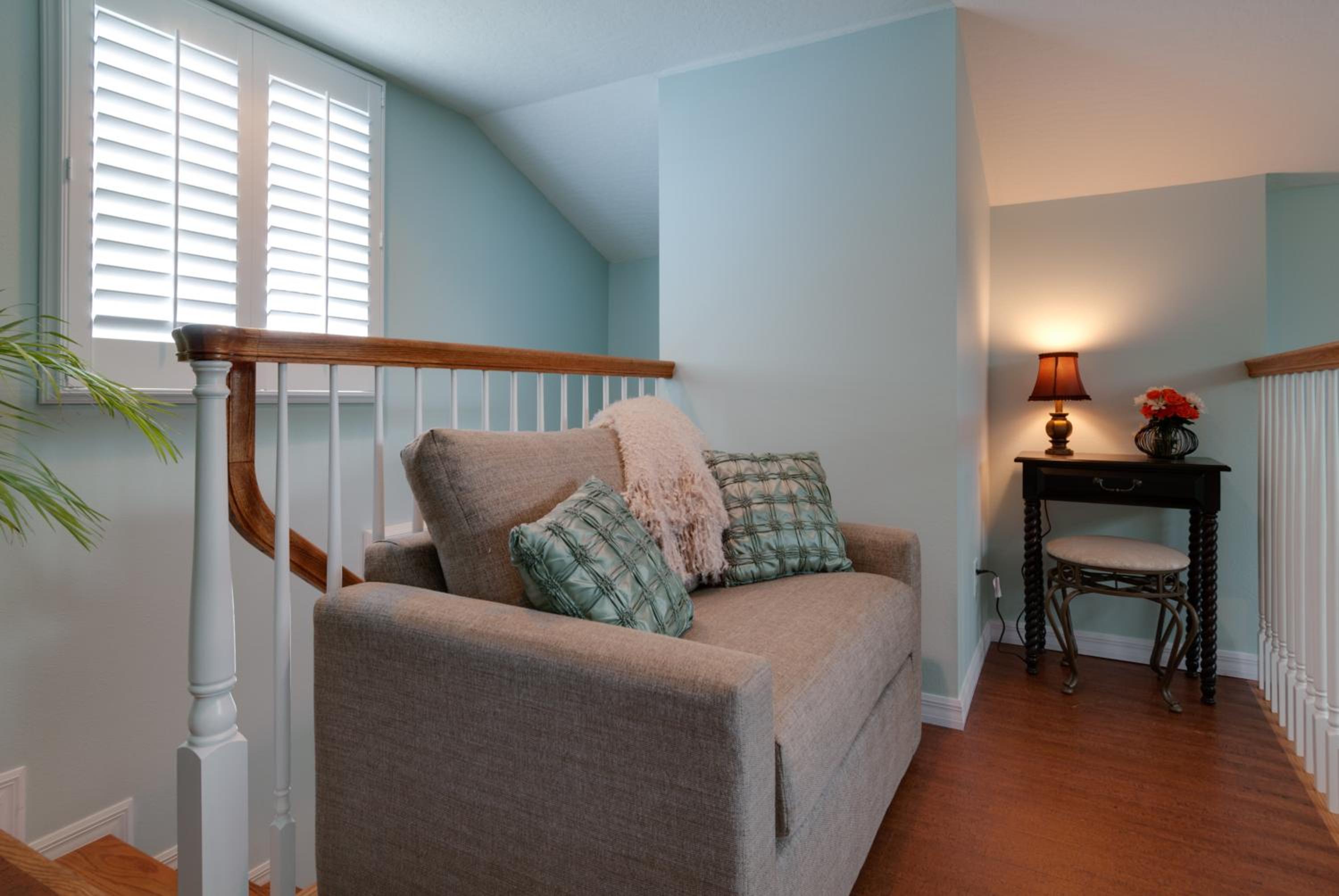 SeaGlass Inn