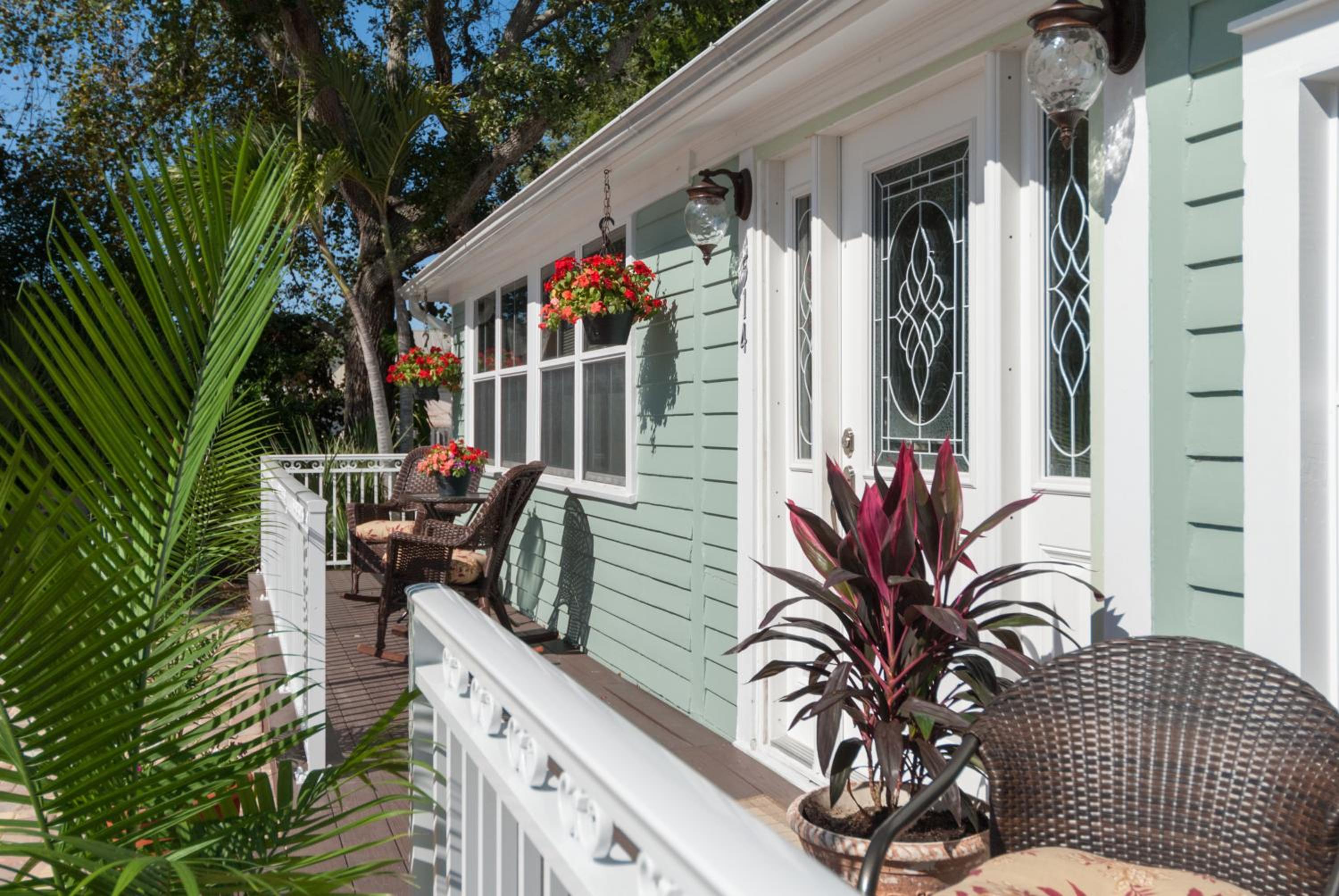 SeaGlass Inn