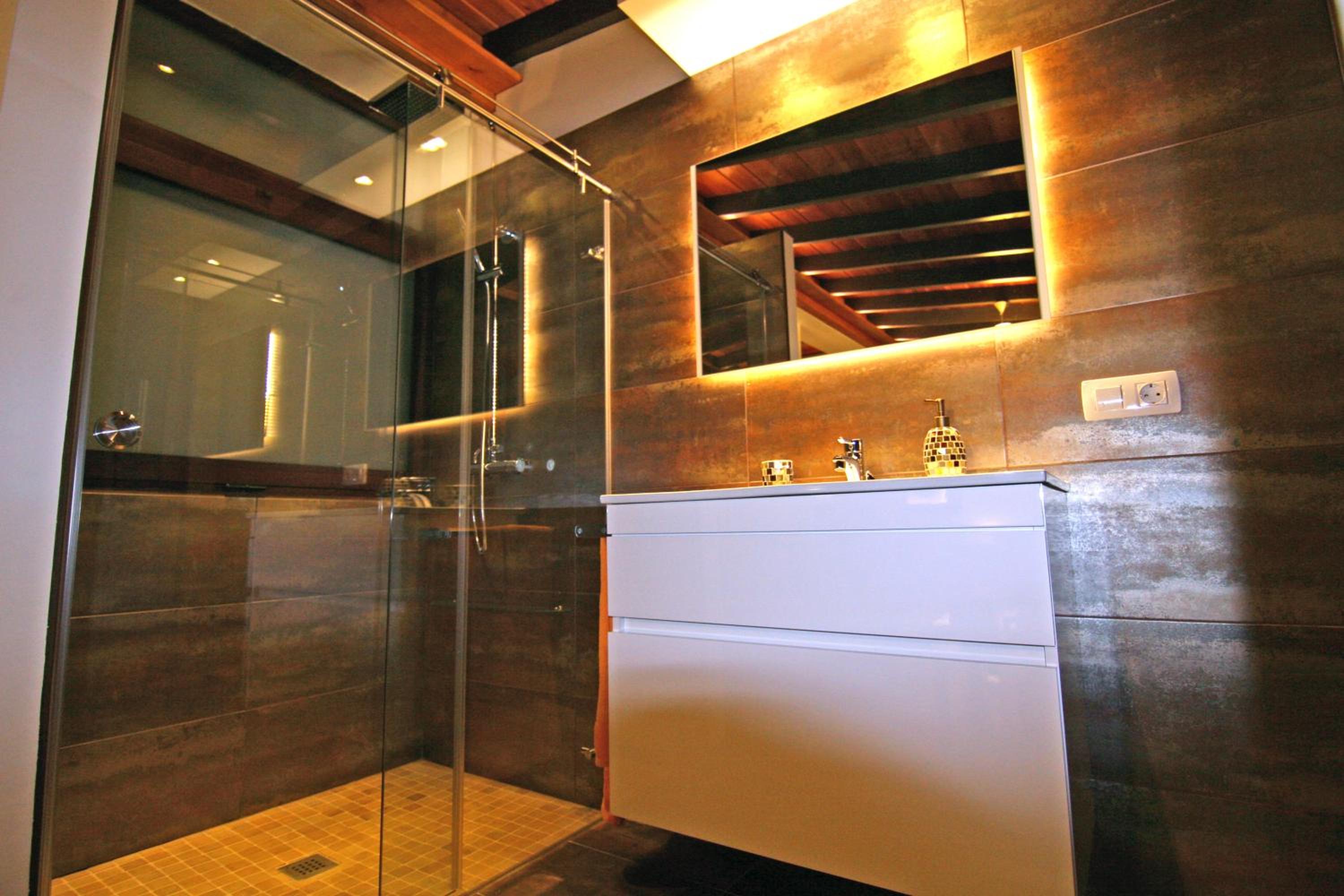 Crystalsuite. Beautiful penthouse with sea views