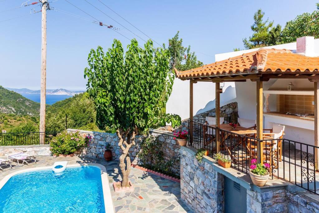 Avgeri Villa
