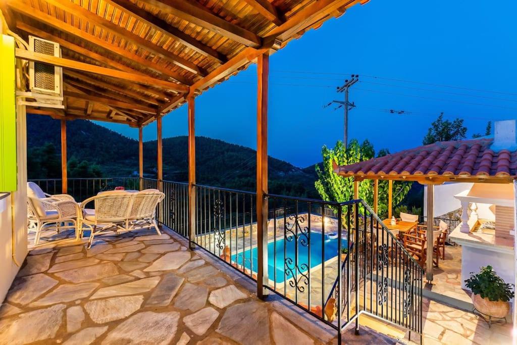 Avgeri Villa