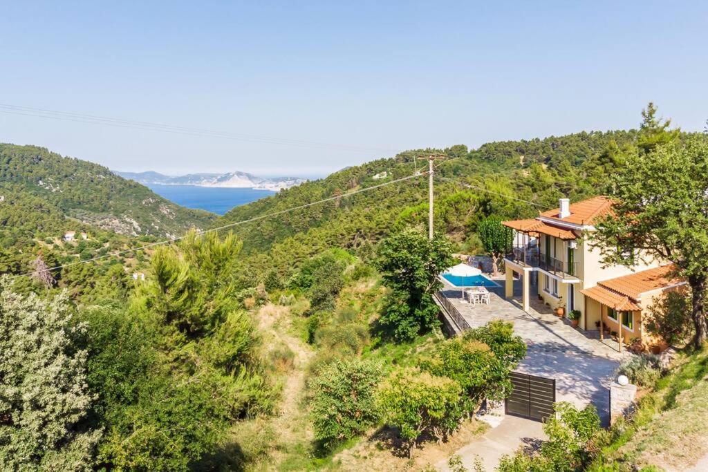 Avgeri Villa