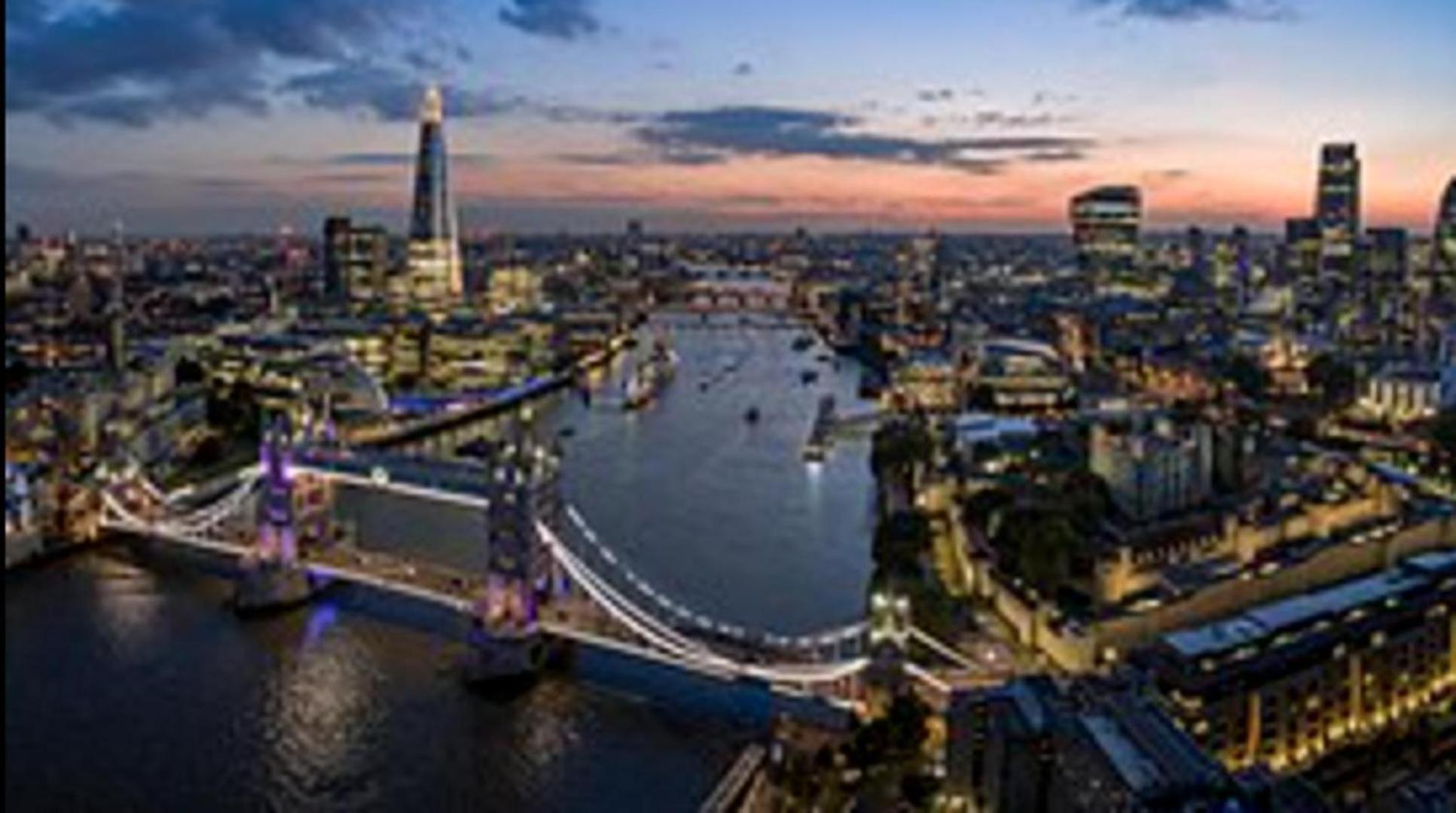 London Chelsea Big 2 People Studio Apartment