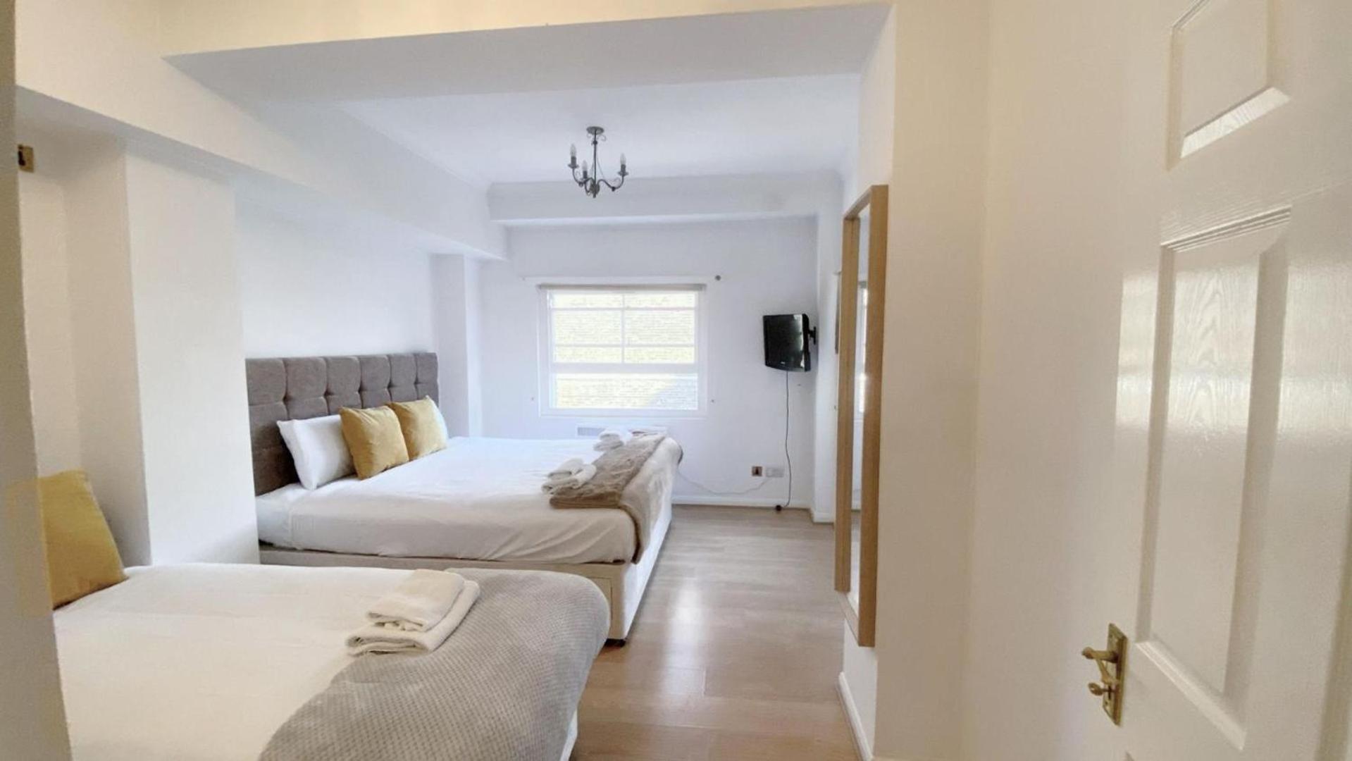 London Chelsea Large 6 People apartment
