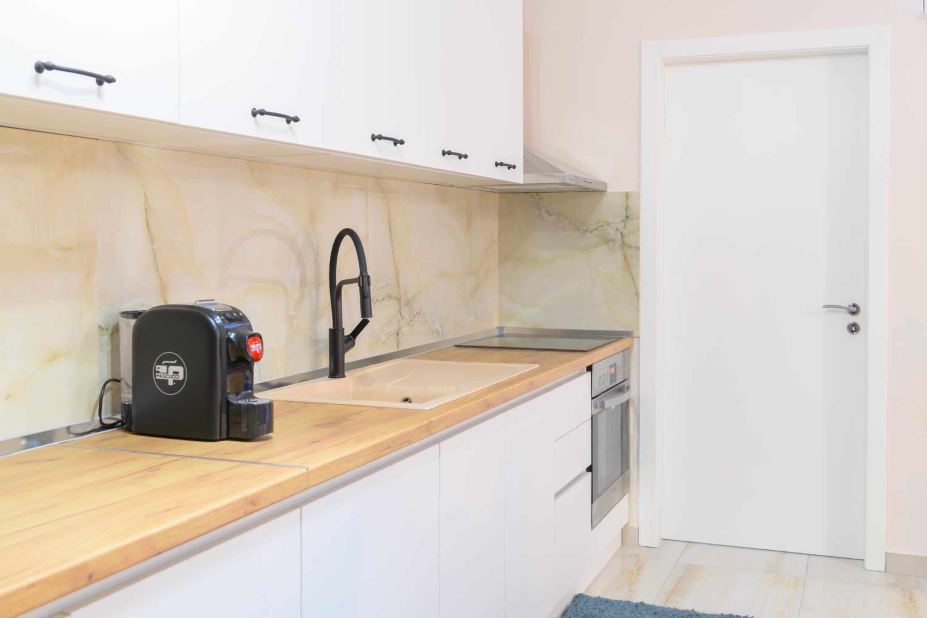Tirana Cityscape 3- Vibrant Modern Apartment