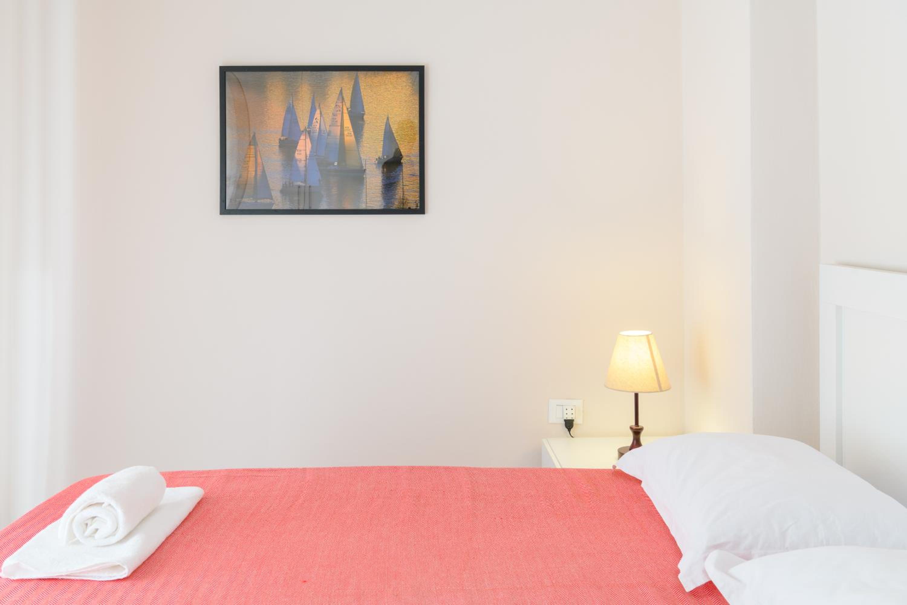 Tirana Cityscape 3- Vibrant Modern Apartment