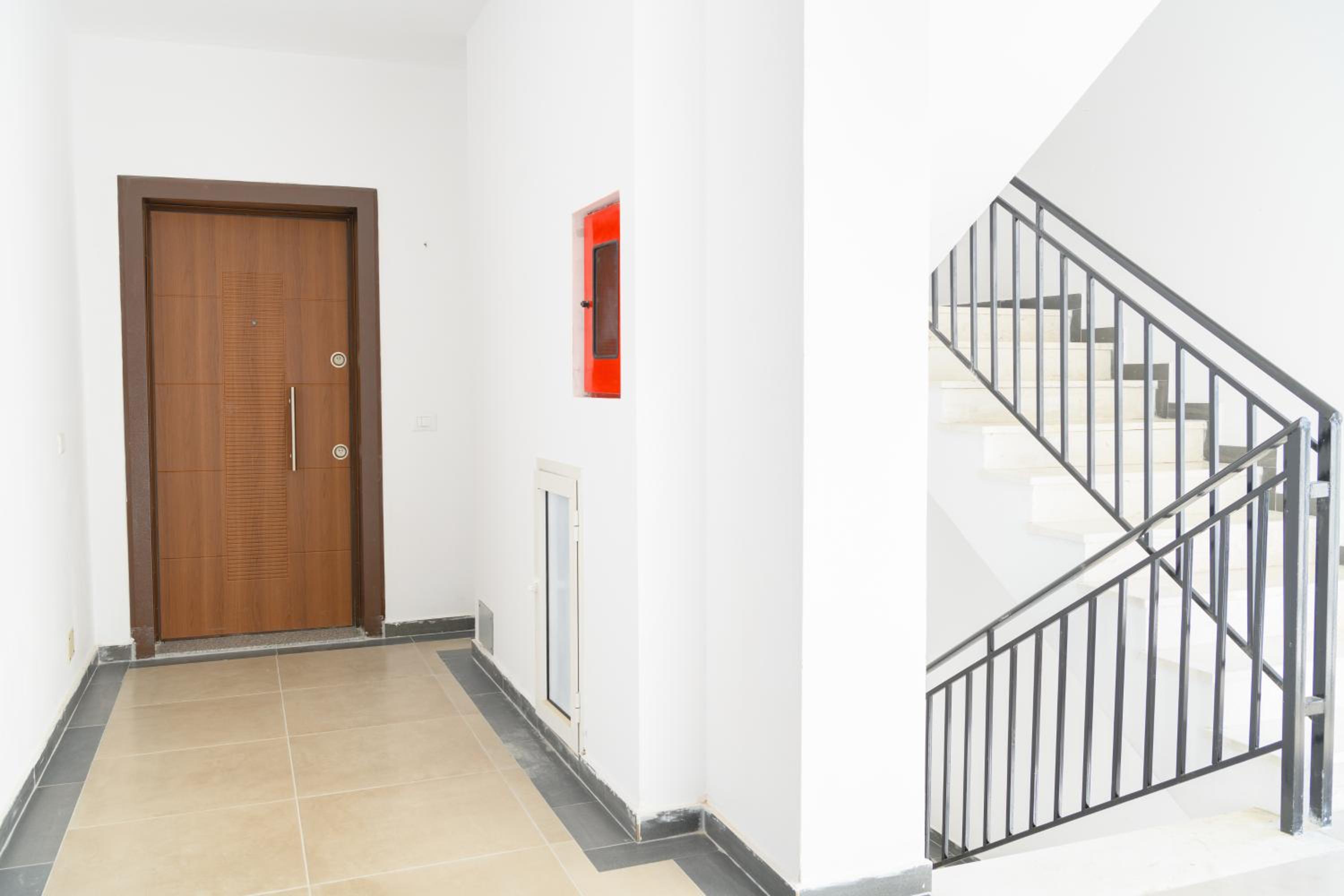 Tirana Cityscape 3- Vibrant Modern Apartment