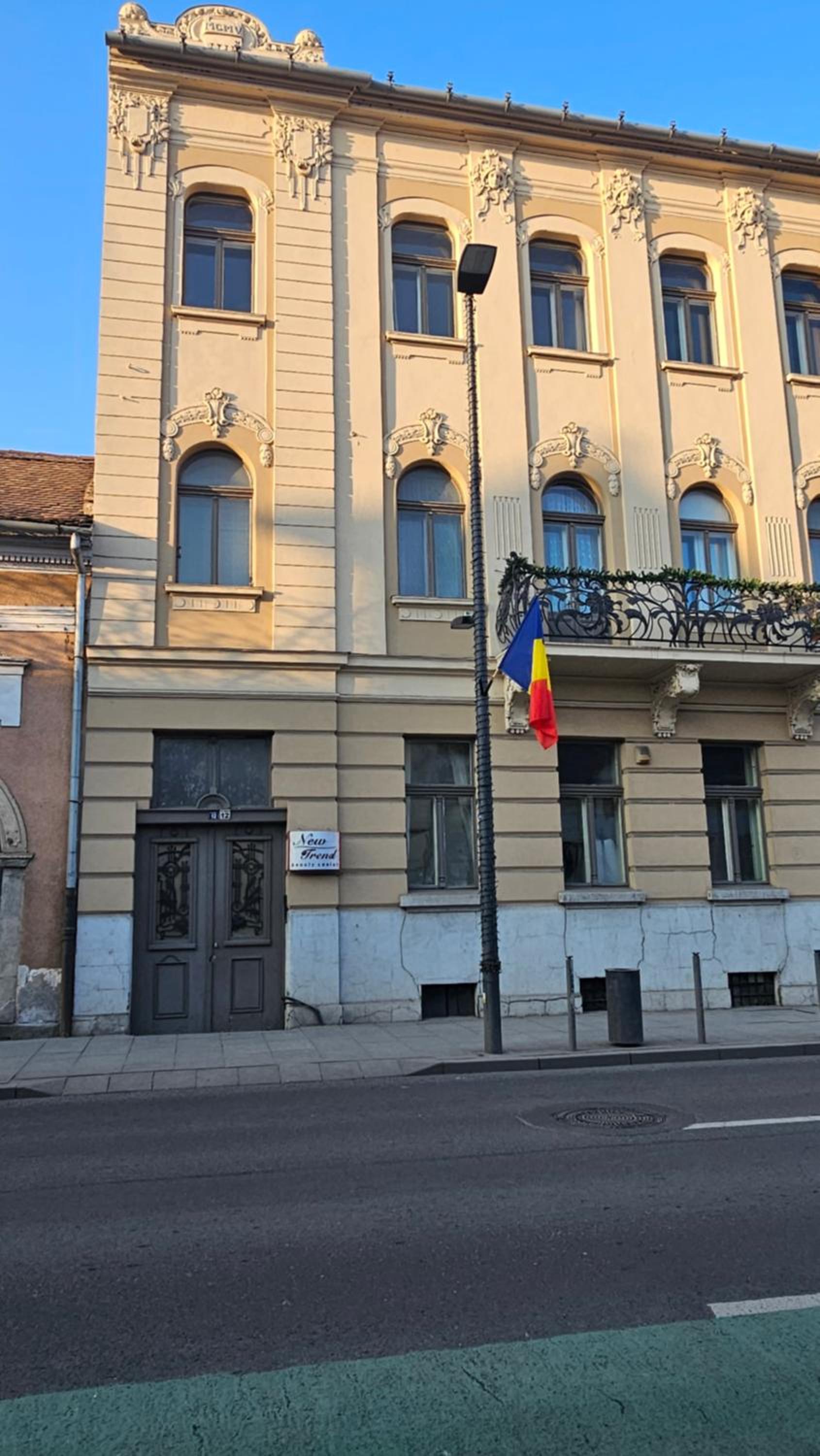 Photo 34