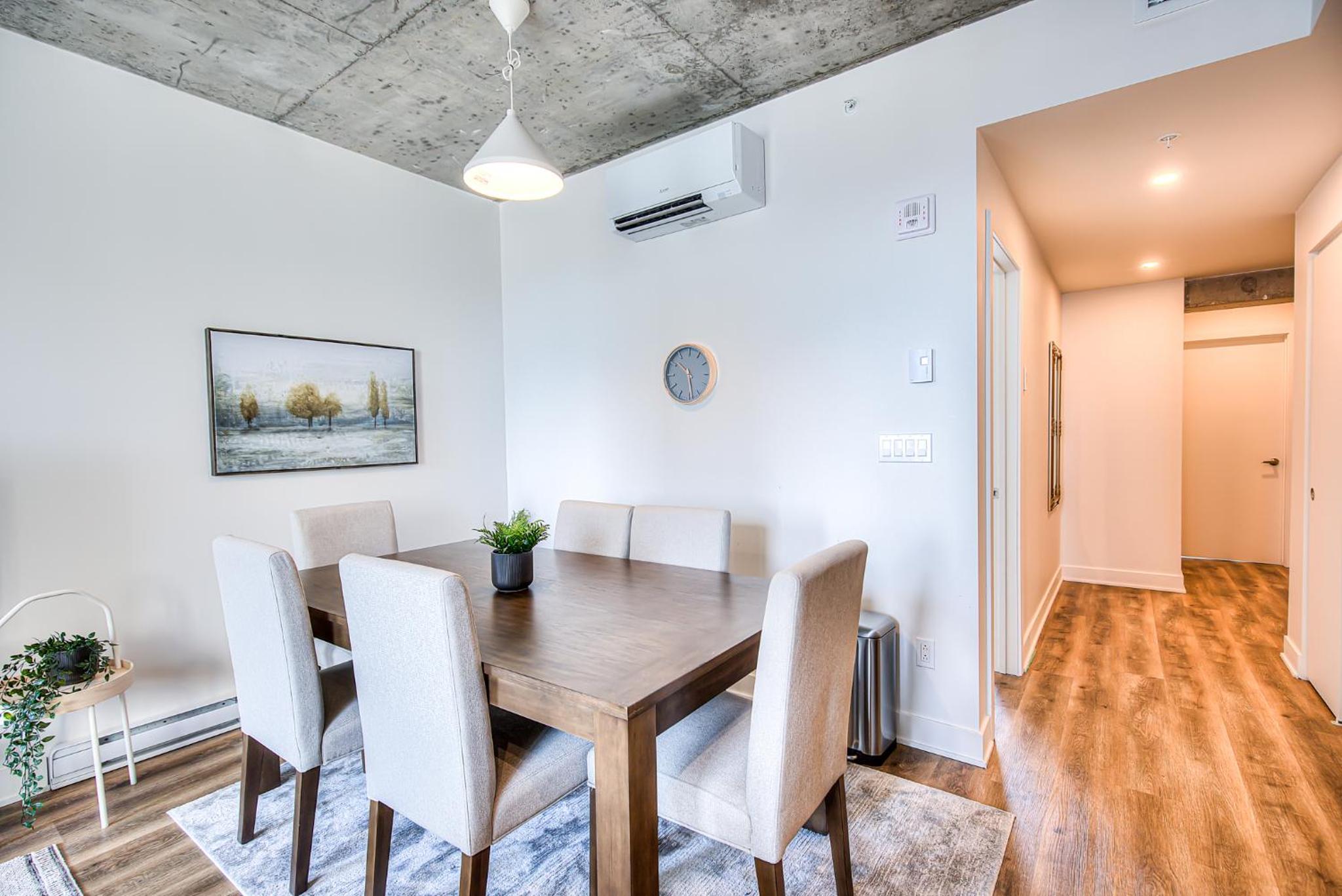 2Br+Gym for VIP Corporate & Students Downtown MTL