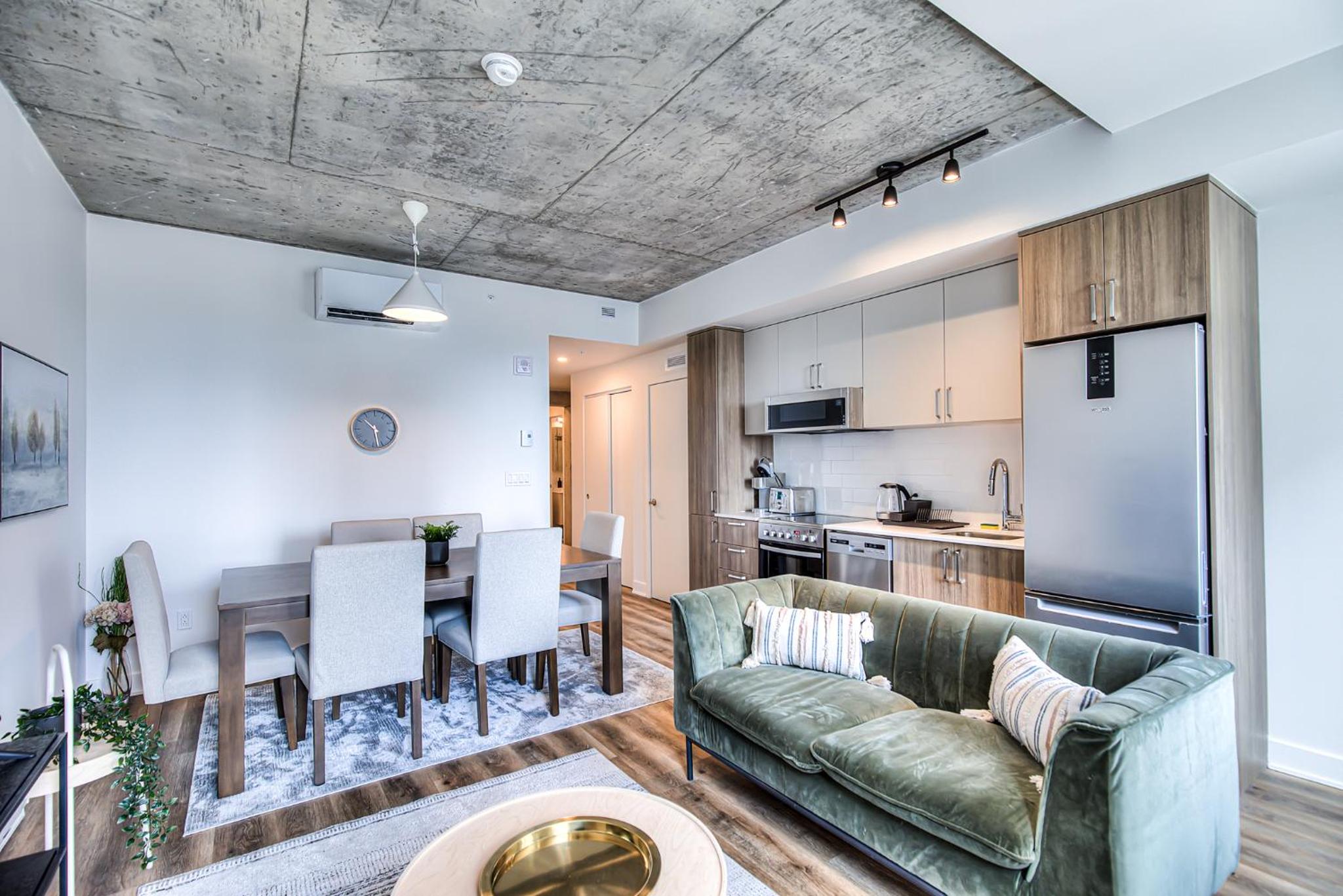 2Br+Gym for VIP Corporate & Students Downtown MTL