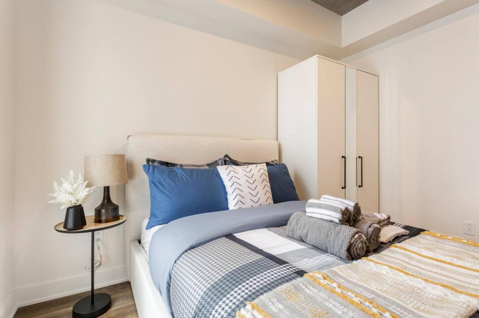 2Br+Gym for VIP Corporate & Students Downtown MTL