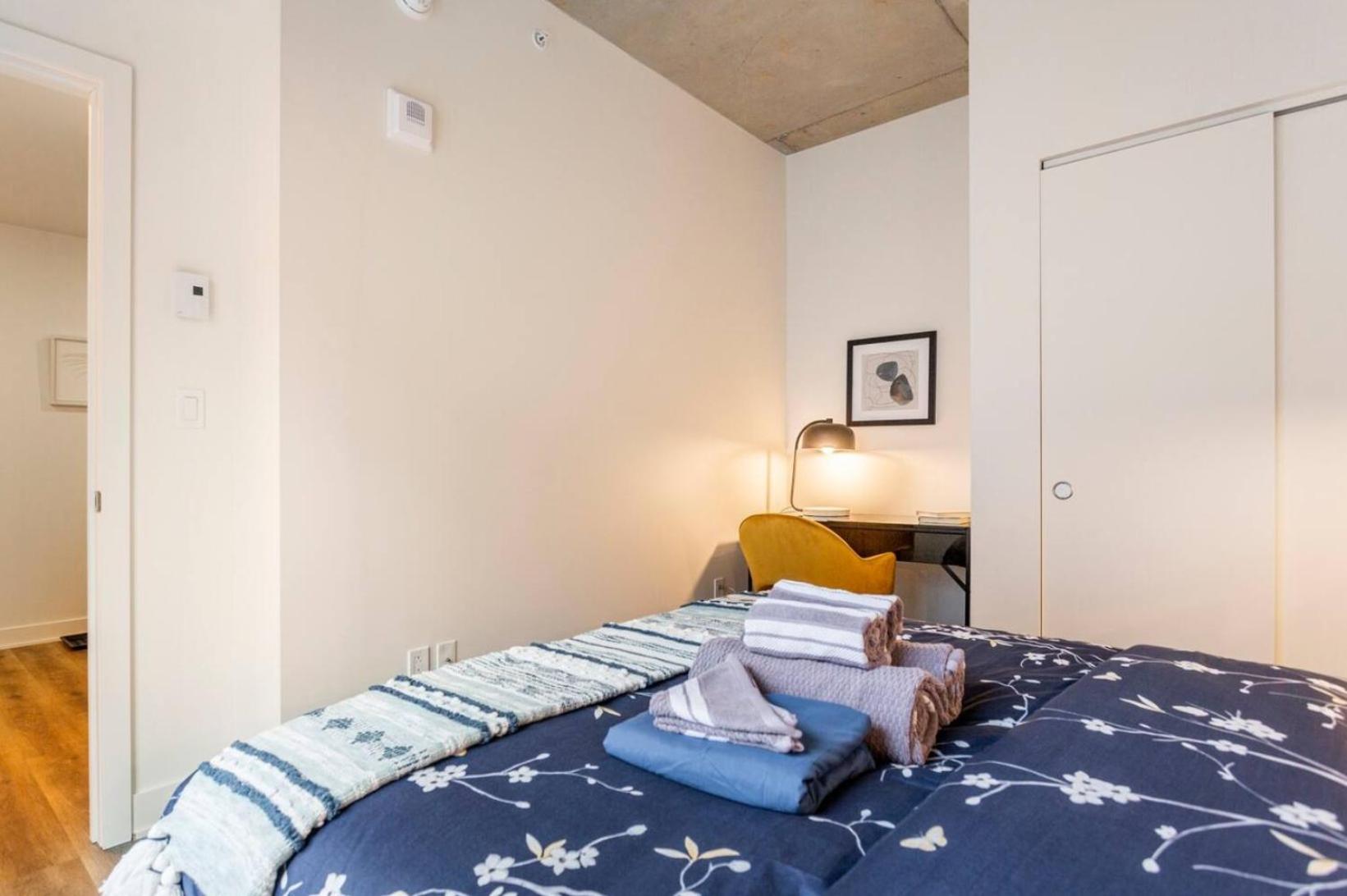 2Br+Gym for VIP Corporate & Students Downtown MTL