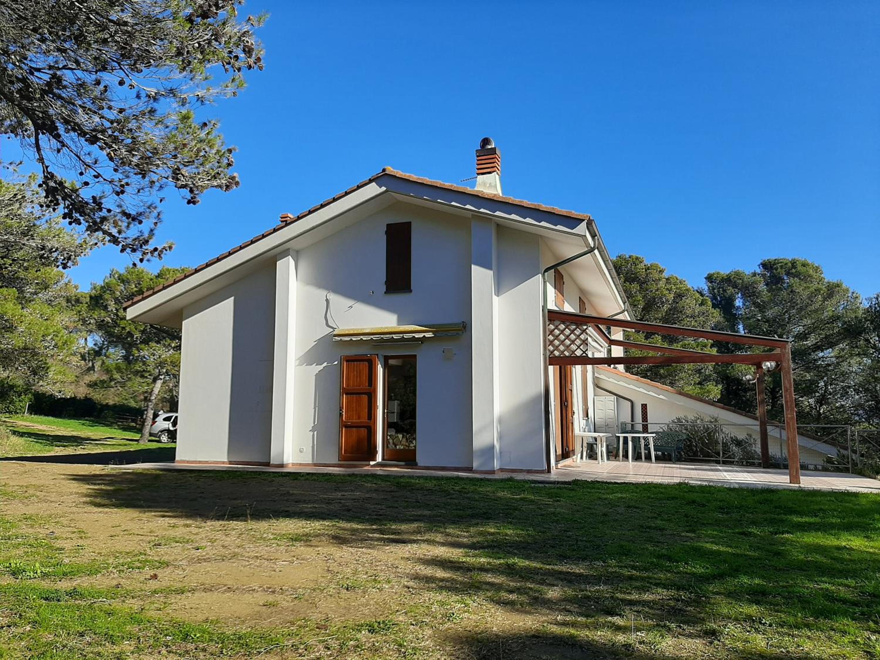SEA HORIZON COUNTRY VILLA view 3
