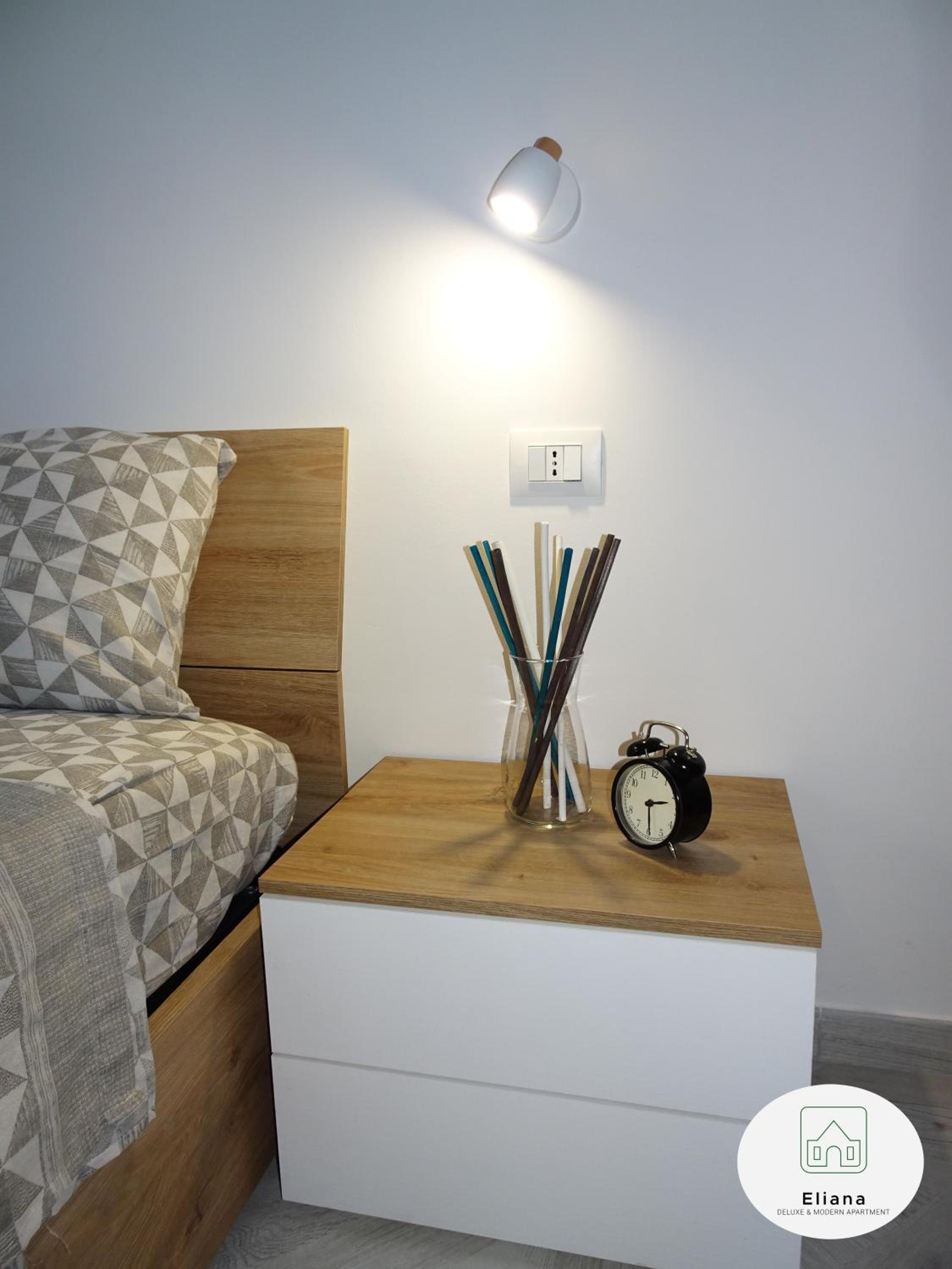 Eliana Deluxe & Modern Apartment