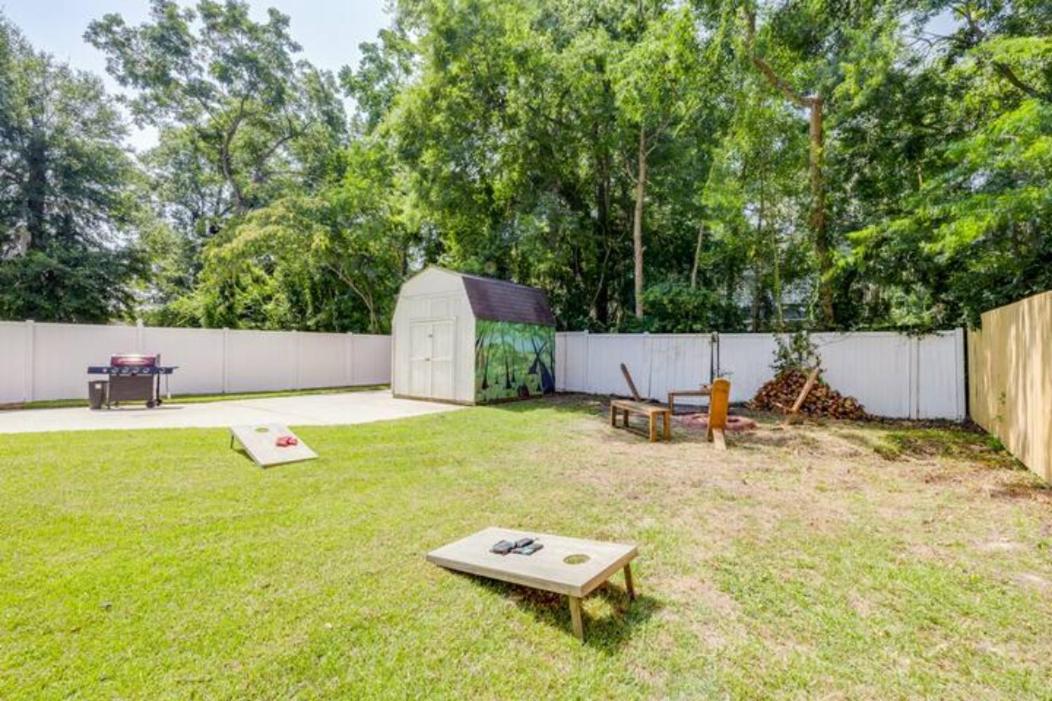 Tupelo Two Story - Near Savannah, I95, and Airport (Sleeps 8) view 5
