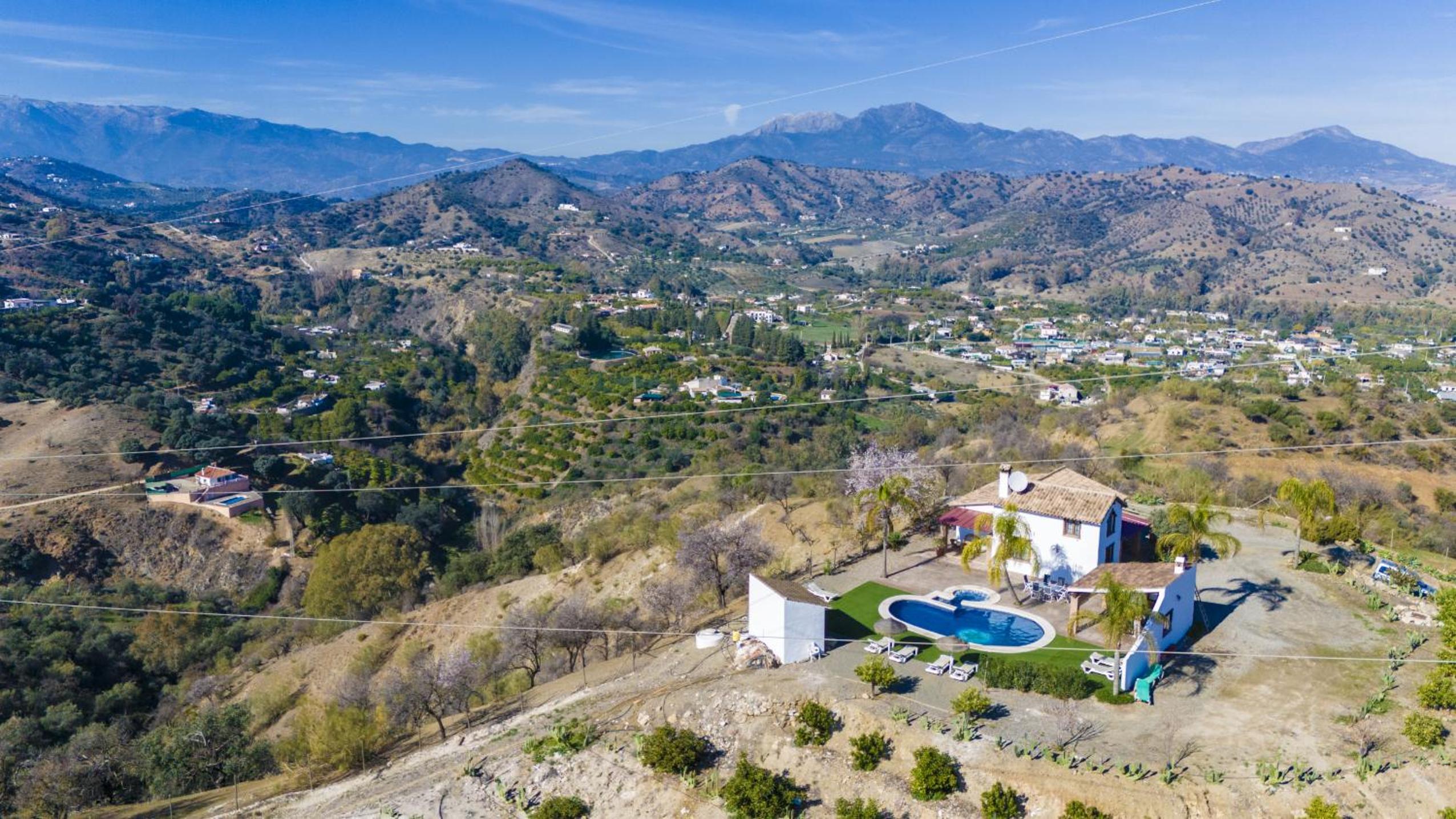 Finca el Cerro - Piscina y Jacuzzi