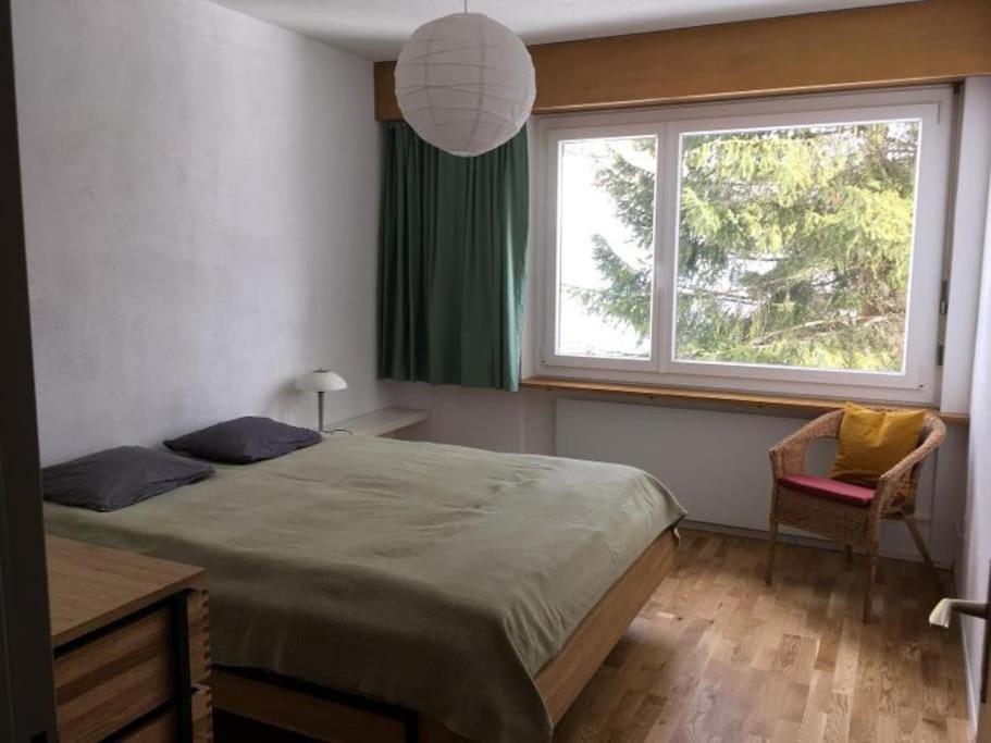 Casa Splendusa - sonnige Wohnung in Brigels
