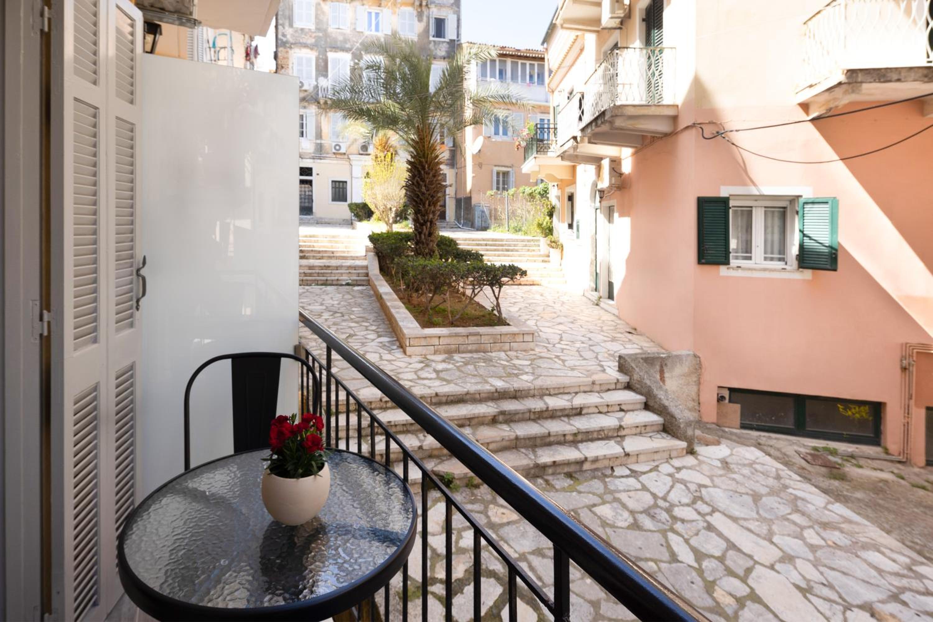 Nefeli boutique city Suite view 4