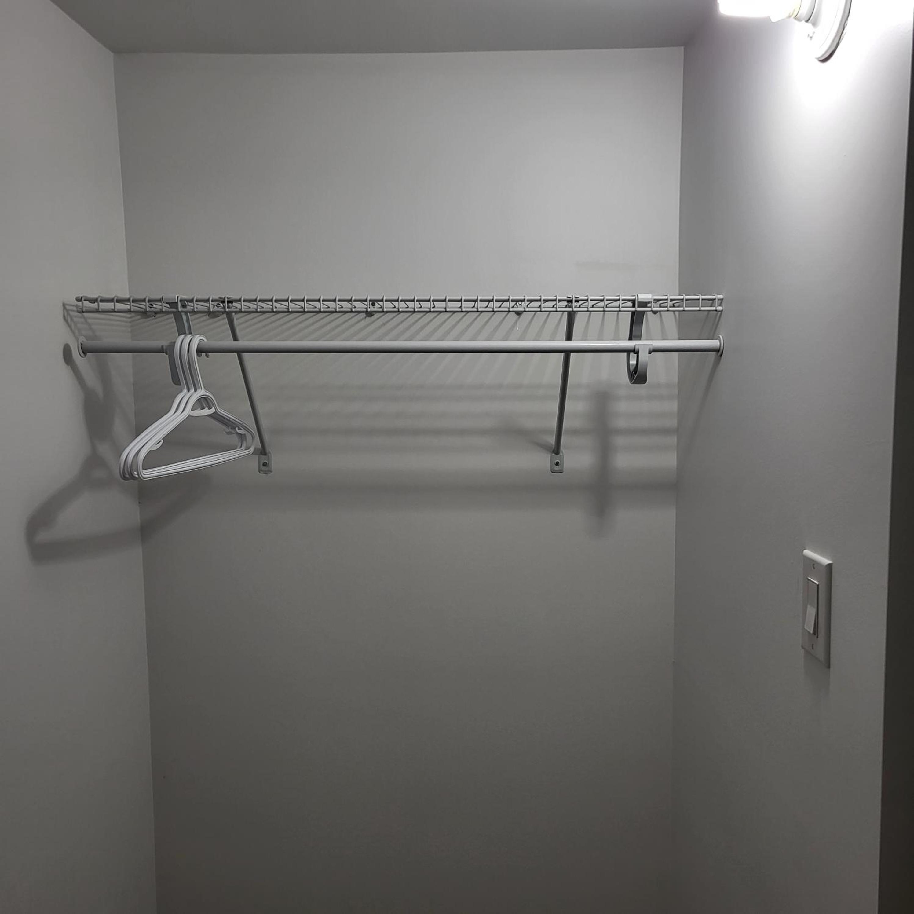 Bright 2 Bedroom Basement Apartment in Angus