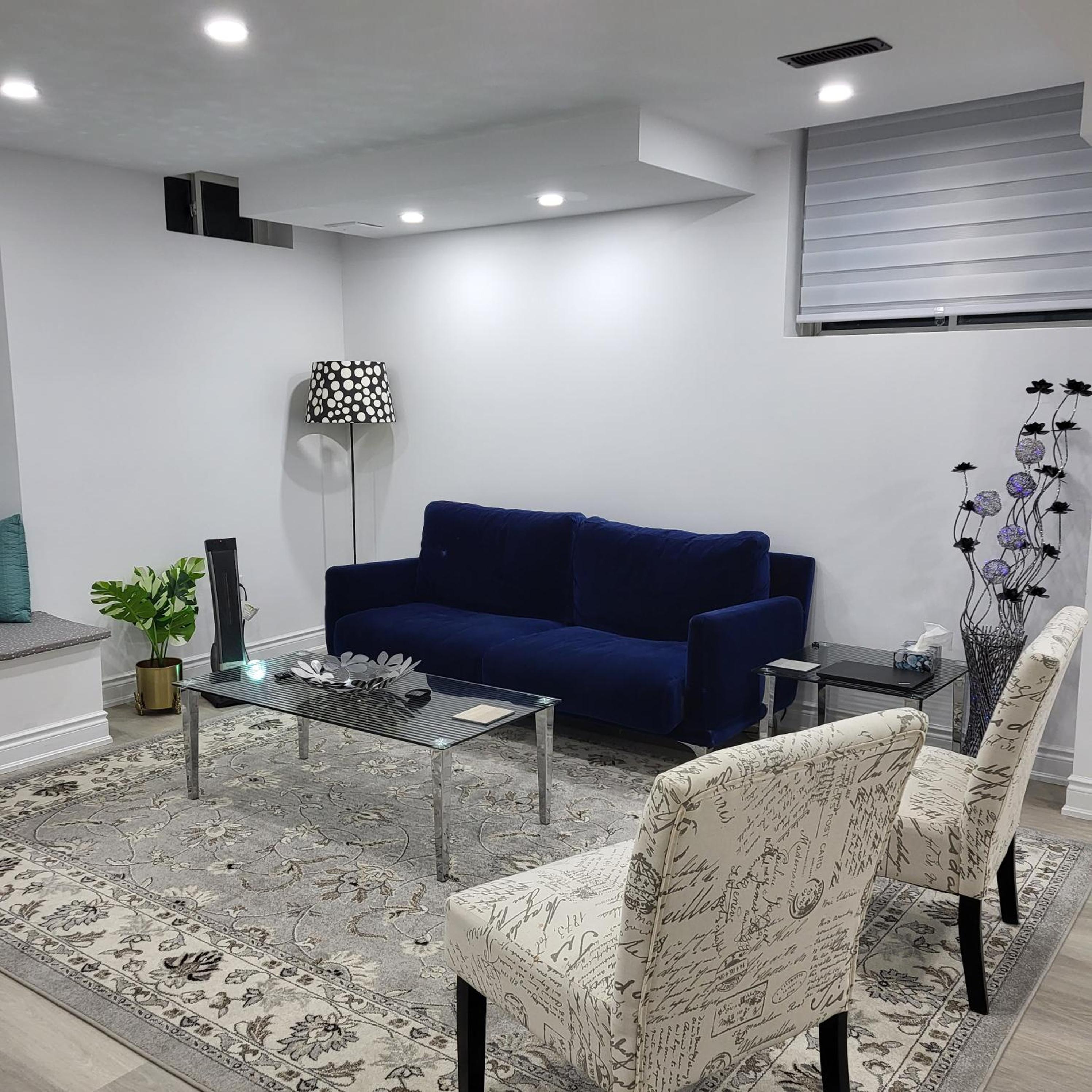 Bright 2 Bedroom Basement Apartment in Angus