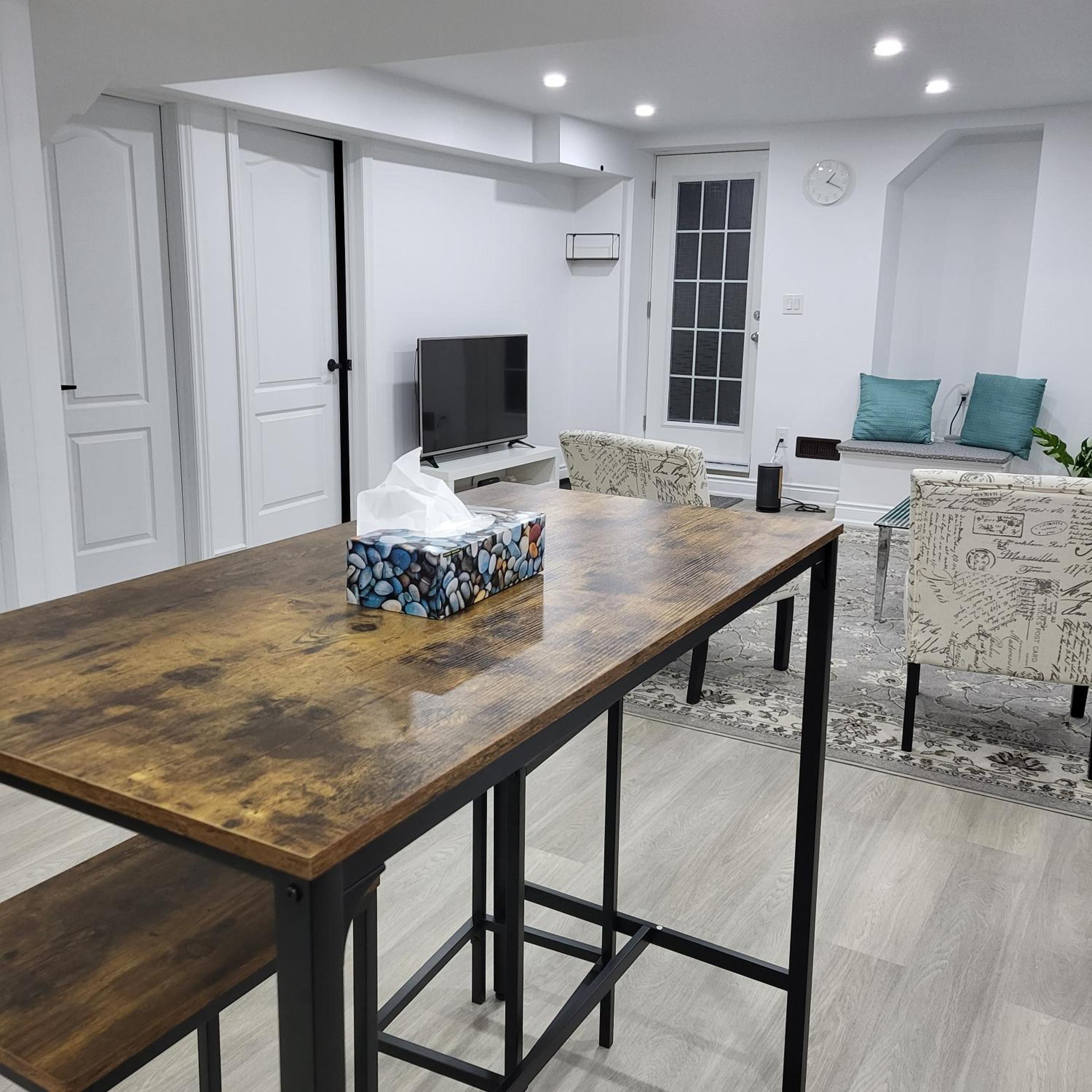 Bright 2 Bedroom Basement Apartment in Angus