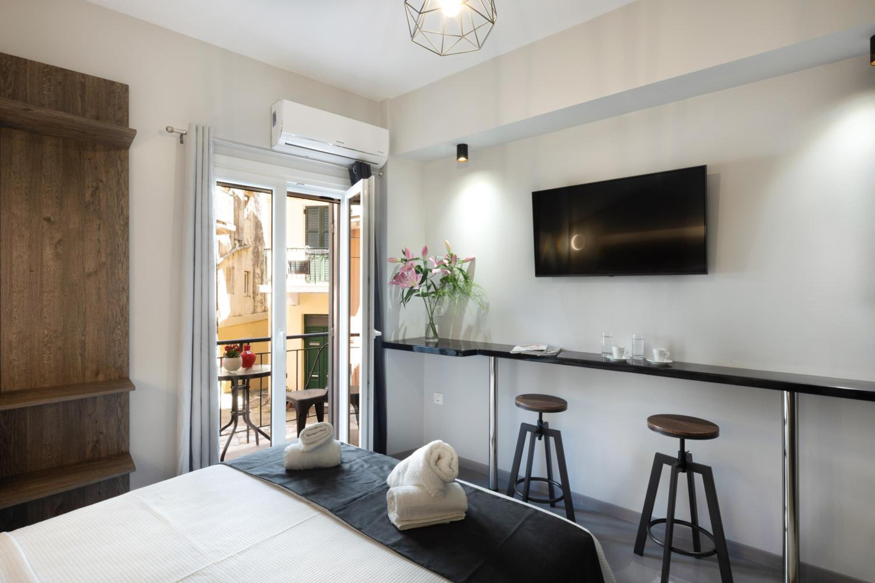 Lilian boutique city suite view 5