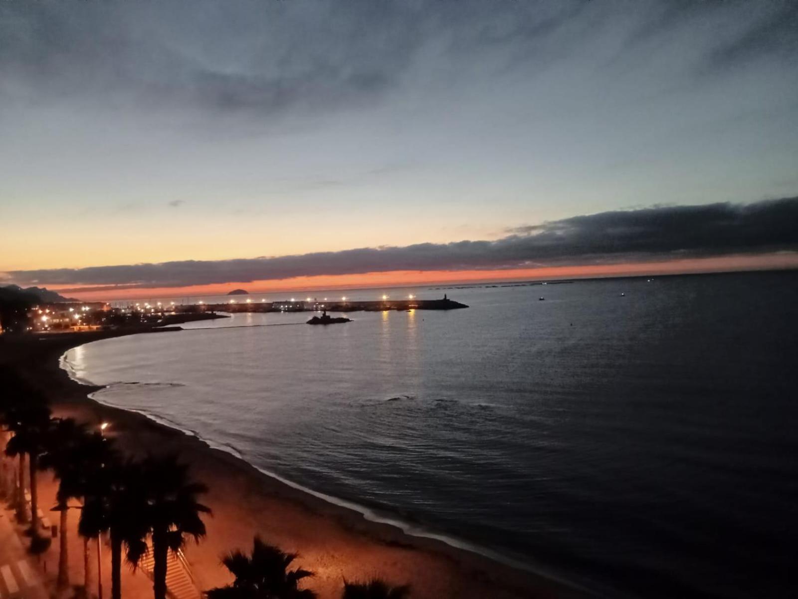 Apartamento L´espigo de Saoret primera linea playa Centro soleado y recien renovado