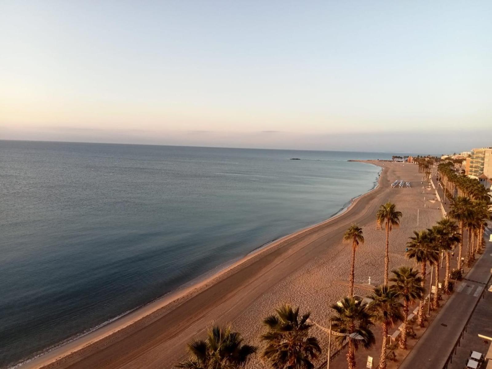 Apartamento L´espigo de Saoret primera linea playa Centro soleado y recien renovado