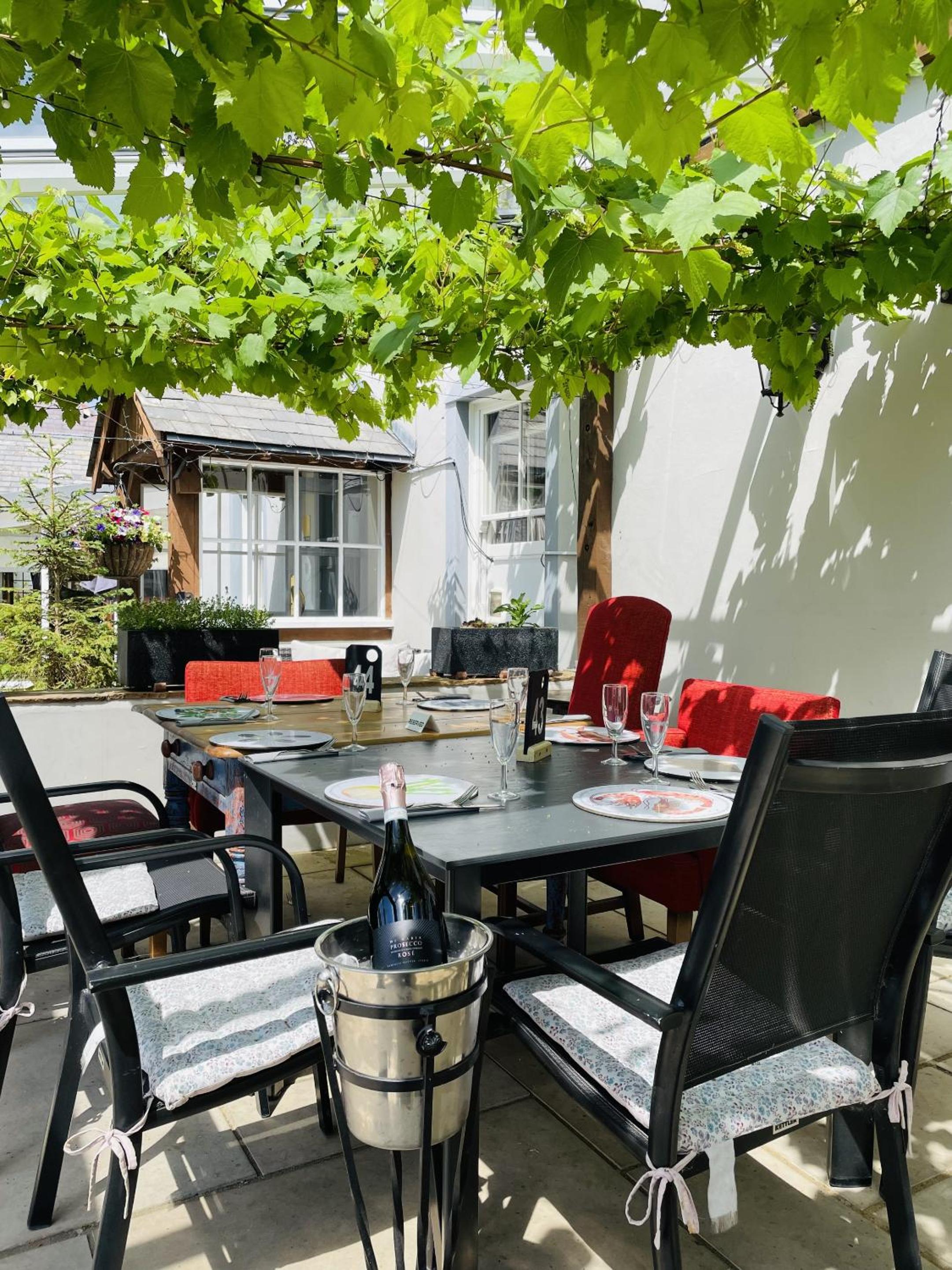 The Greyhound Inn