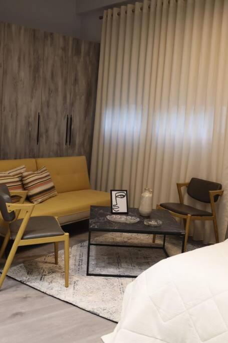 Hira City Center Apartment 5