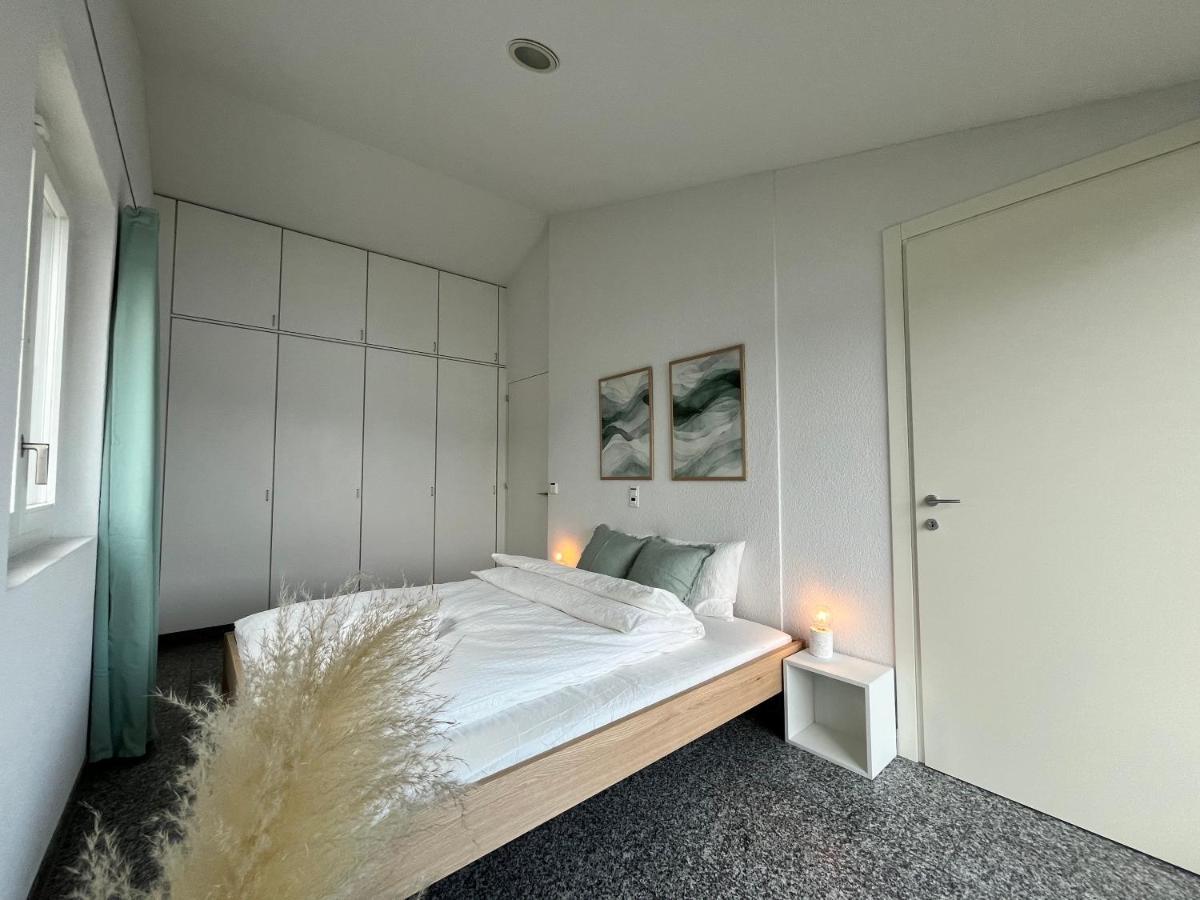 Wohnung mit grossartiger Seesicht und Balkon