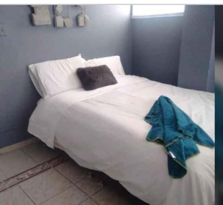Habitación Cómoda, bien ubicada