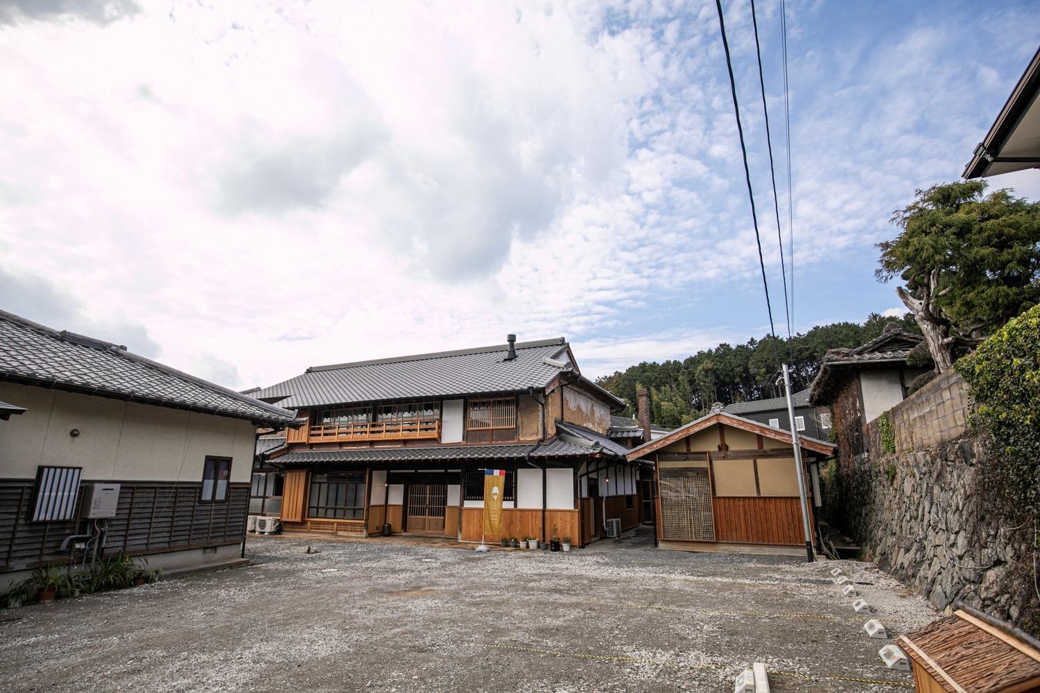 Photo 46