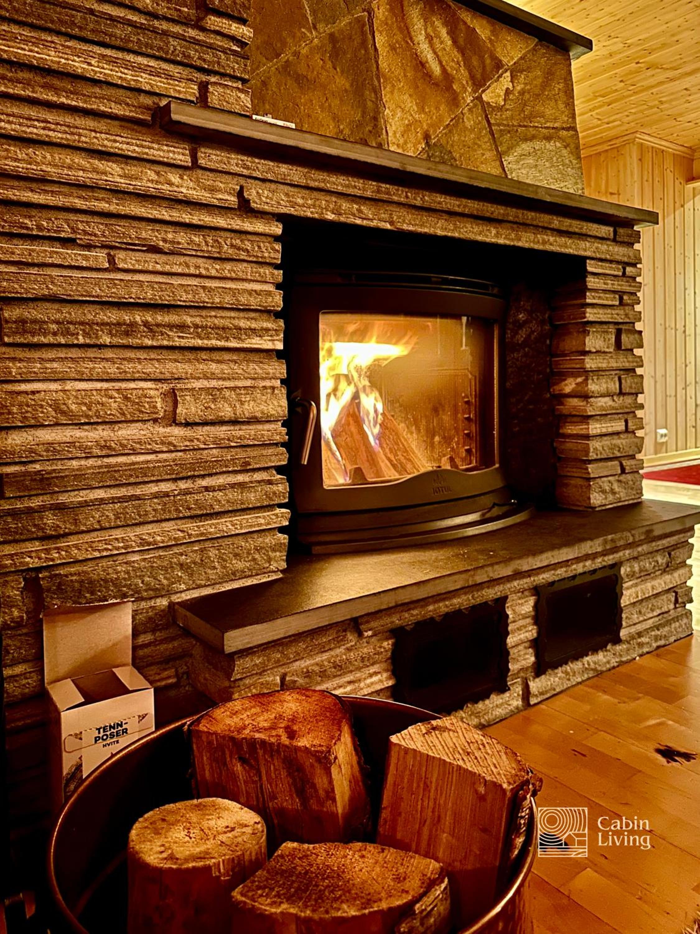 Large cabin with Sjusjøens best view, sauna and ski in out view 2