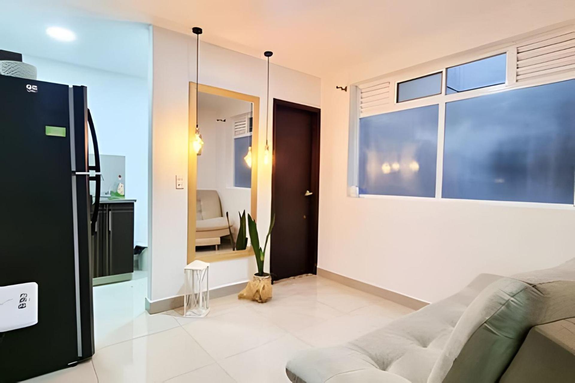 ED SANTO TOMAS LAURELES MEDELLIN
